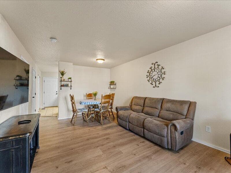 07-INT (1 of 11). Photo 4 of 16, 450 Midway Road Unit #34, Medford, OR 97501