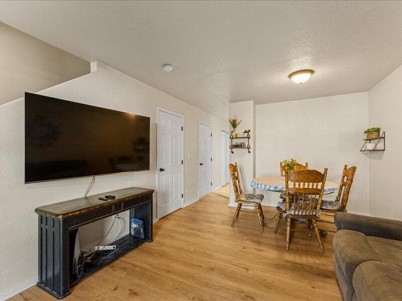 08-INT (2 of 11). Photo 5 of 16, 450 Midway Road Unit #34, Medford, OR 97501