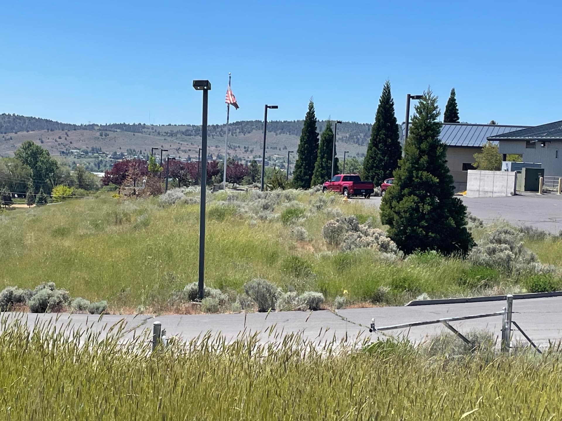 Photo West to Herald and News. Photo 3 of 19, 0 Foothills Boulevard Unit Lot 300, Klamath Falls, OR 97603