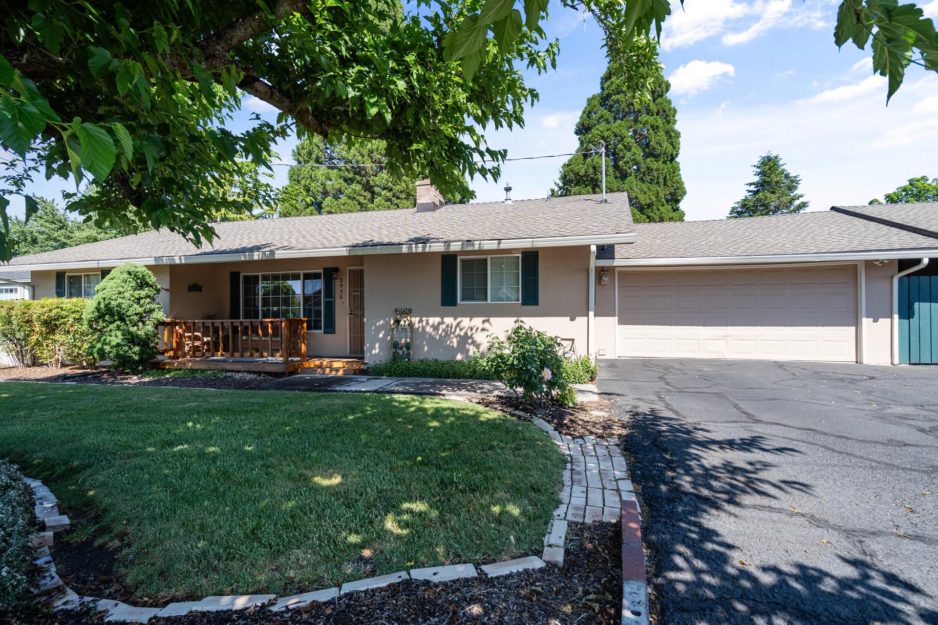 57_2930 bailey avenue - 01. Photo 1 of 54, 2930 Bailey Avenue, Medford, OR 97504