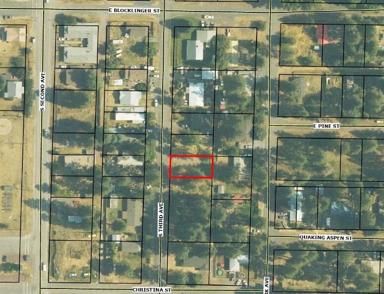 Lot 17 Aerial. Photo 1 of 2, 0 S 3rd Avenue Unit 17, Chiloquin, OR 97624