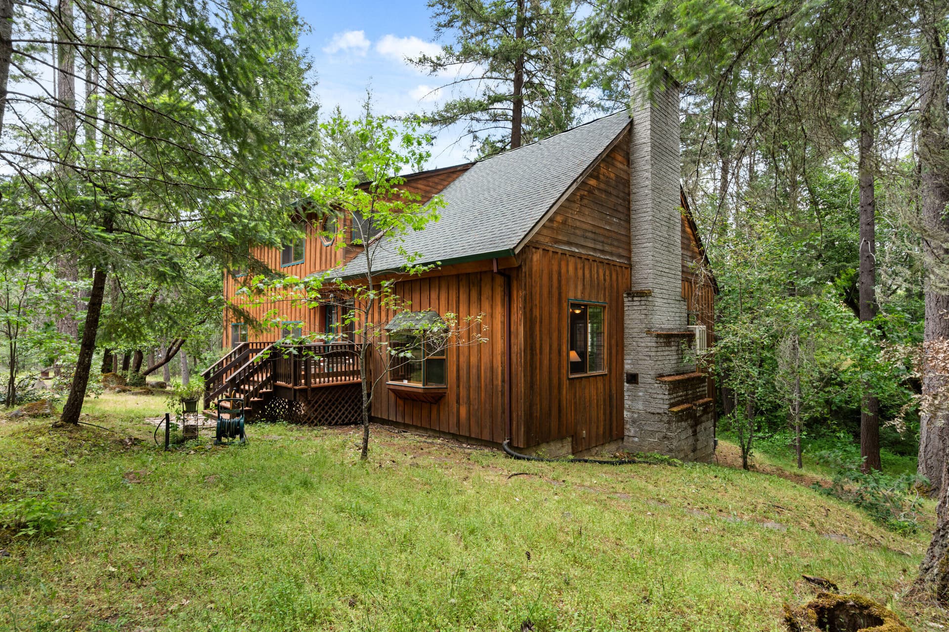 3_ 4046 little applegate rd-02. Photo 2 of 65, 4046 Little Applegate Road, Jacksonville, OR 97530