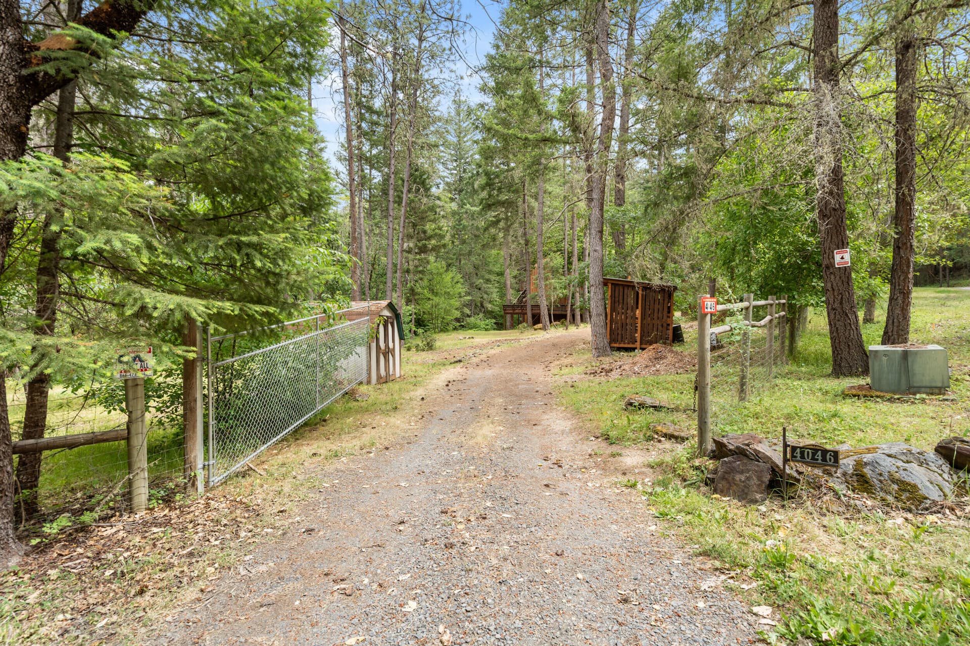 19_ 4046 little applegate rd-18. Photo 4 of 65, 4046 Little Applegate Road, Jacksonville, OR 97530