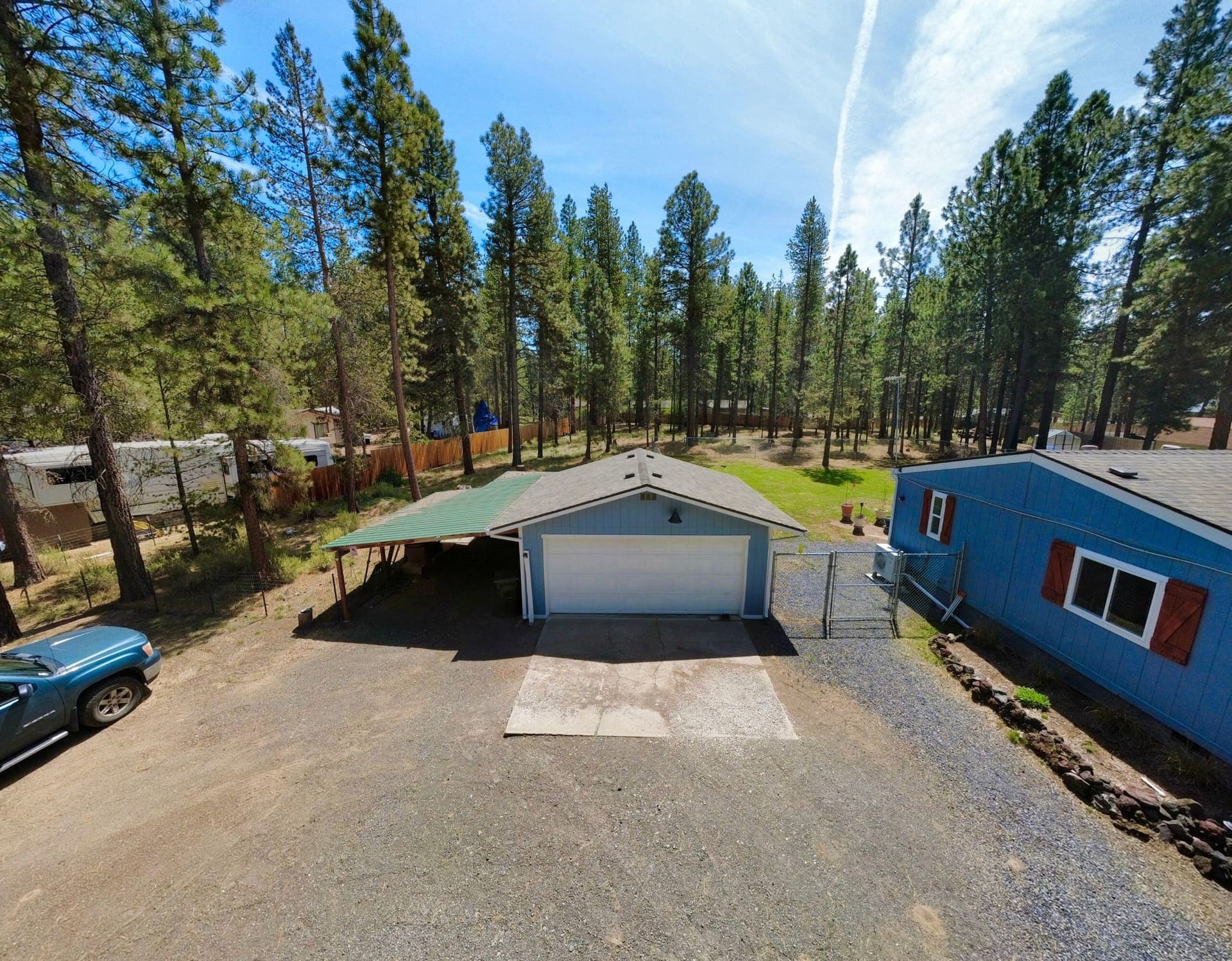 Garage (2). Photo 4 of 52, 17667 Penny Court, La Pine, OR 97739