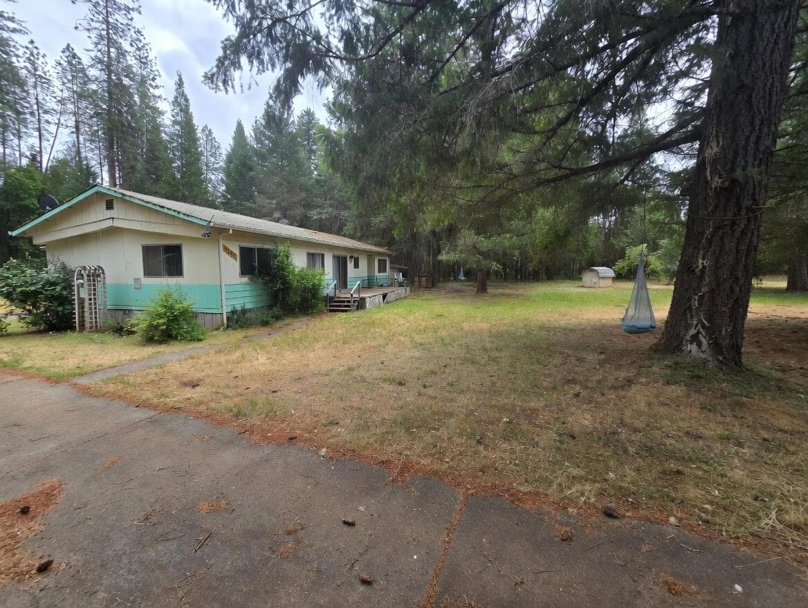 1000015202. Photo 3 of 12, 3890 Pleasant Creek Road, Rogue River, OR 97537