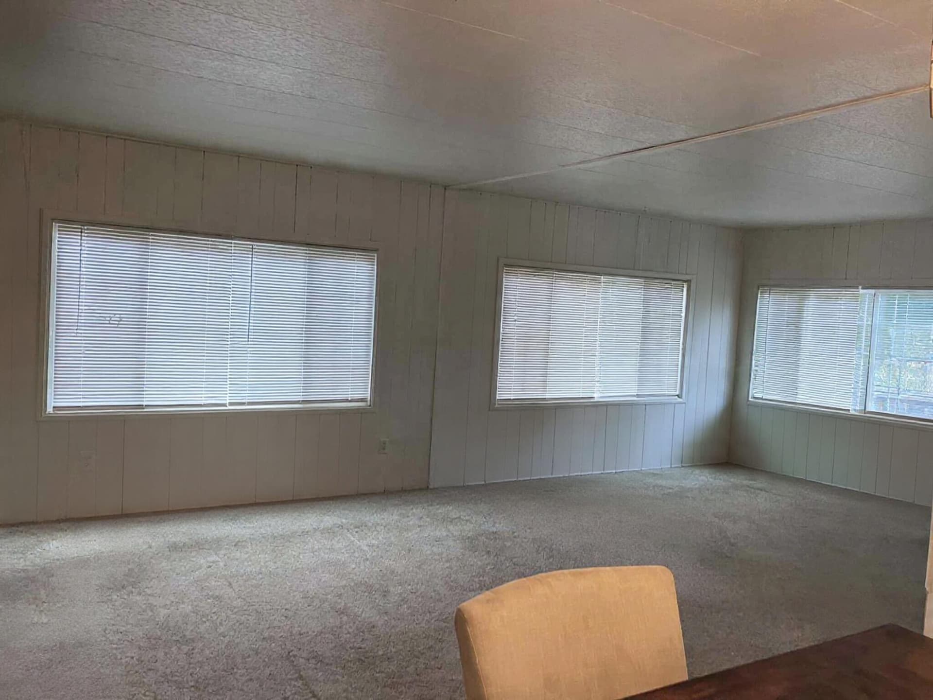 3 Living room. Photo 5 of 37, 8720 Highway 238, Jacksonville, OR 97530