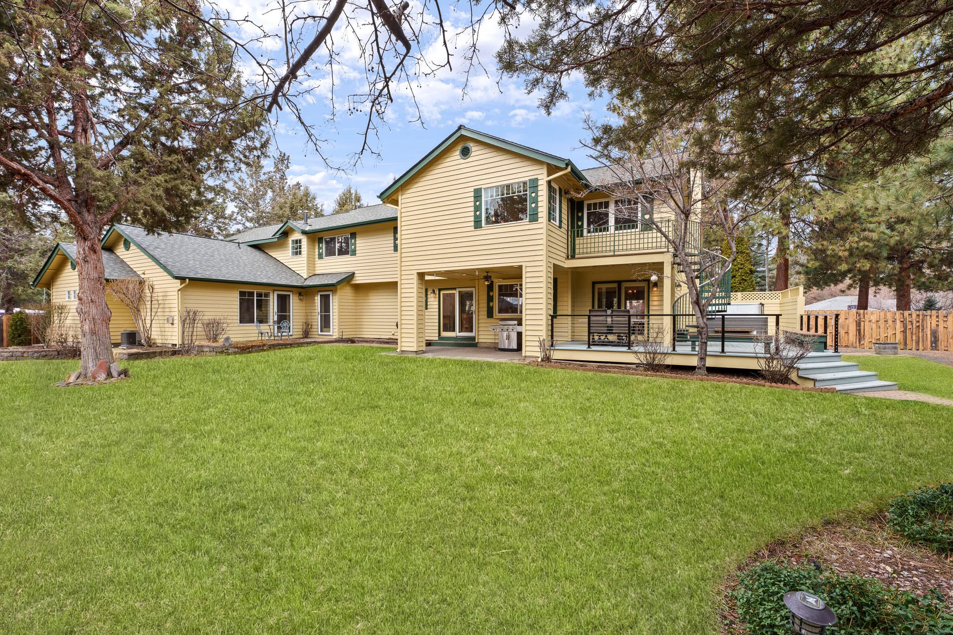 DSC05089. Photo 2 of 52, 61288 King Saul Avenue, Bend, OR 97702