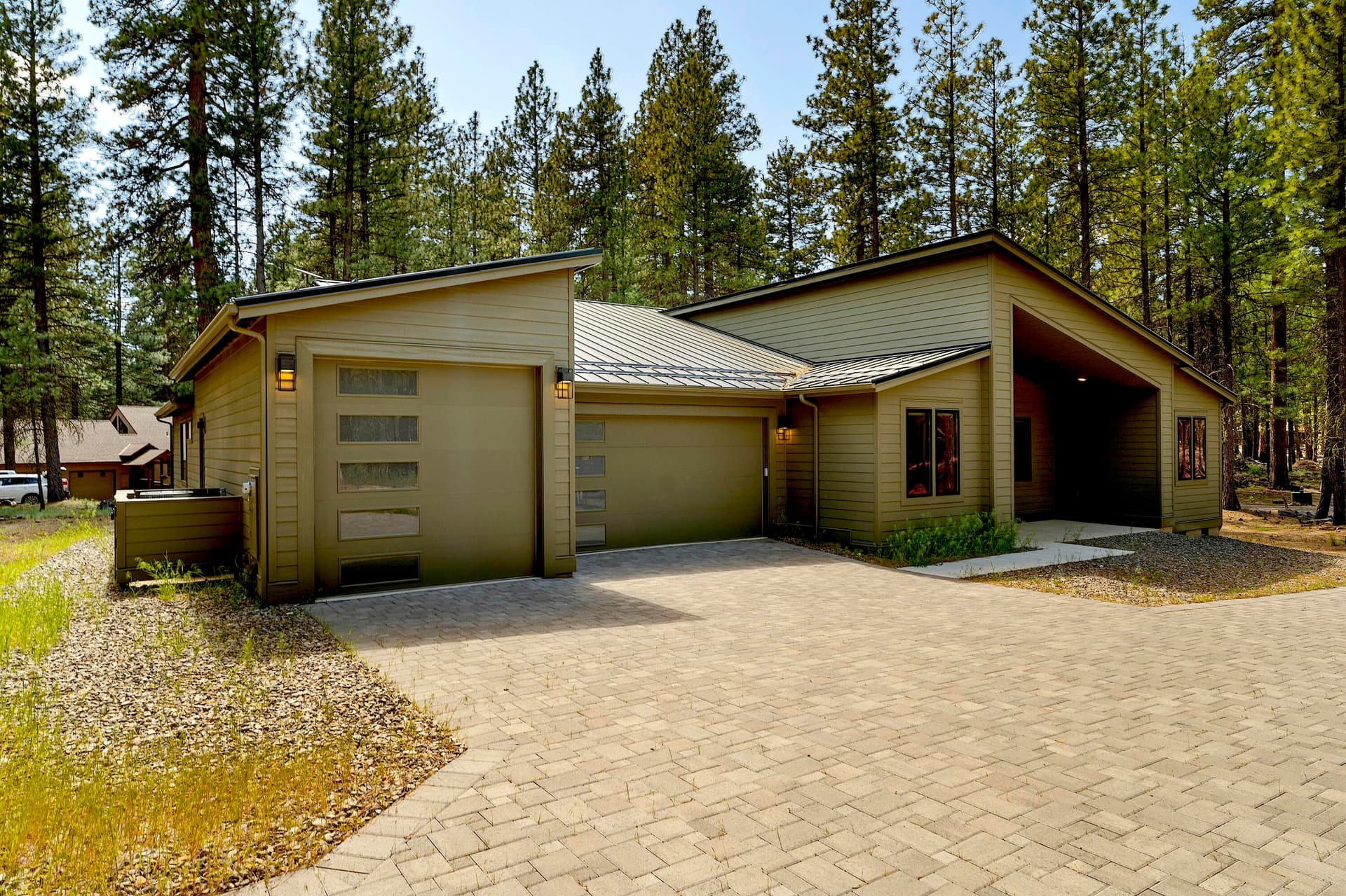 01-Exterior. Photo 2 of 73, 13759 Partridge Foot, Black Butte Ranch, OR 97759