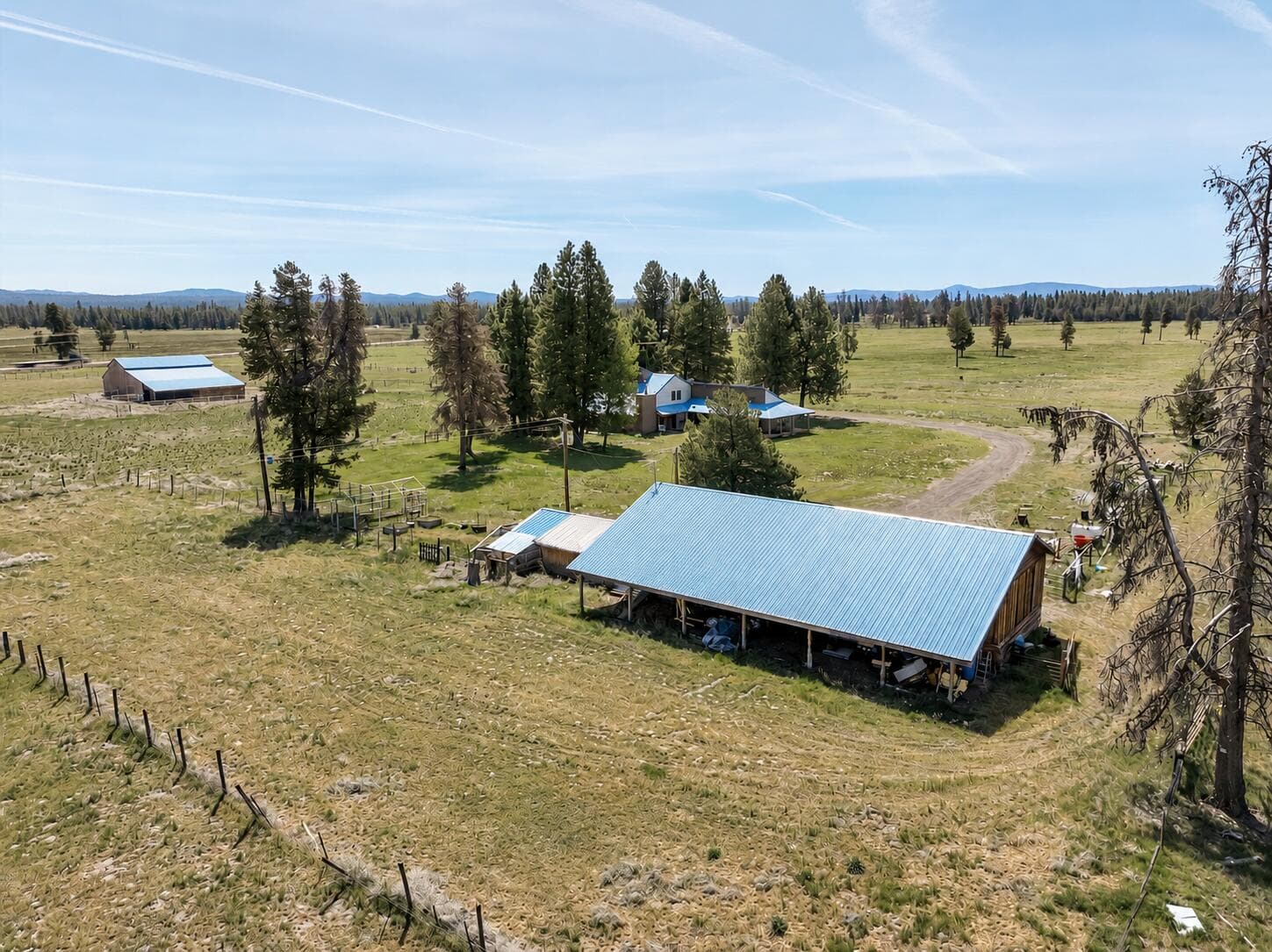 Back Shop w/ Storage. Photo 5 of 32, 50555 Highway 31, La Pine, OR 97739