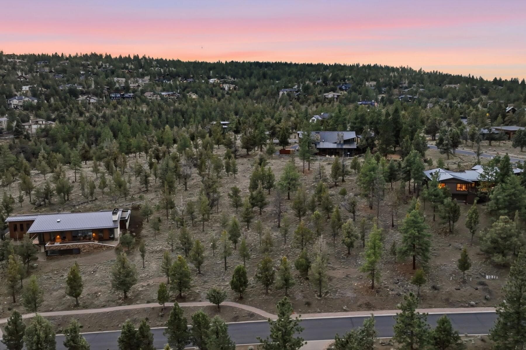 batch_1 - 1 - 38-web-or-mls-Riley_Visual. Photo 2 of 18, 1560 NW Wild Rye Circle, Bend, OR 97703