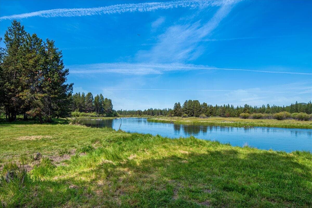 04-54715 Silver Fox Dr, Bend-4. Photo 4 of 41, 54715 Silver Fox Drive, Bend, OR 97707