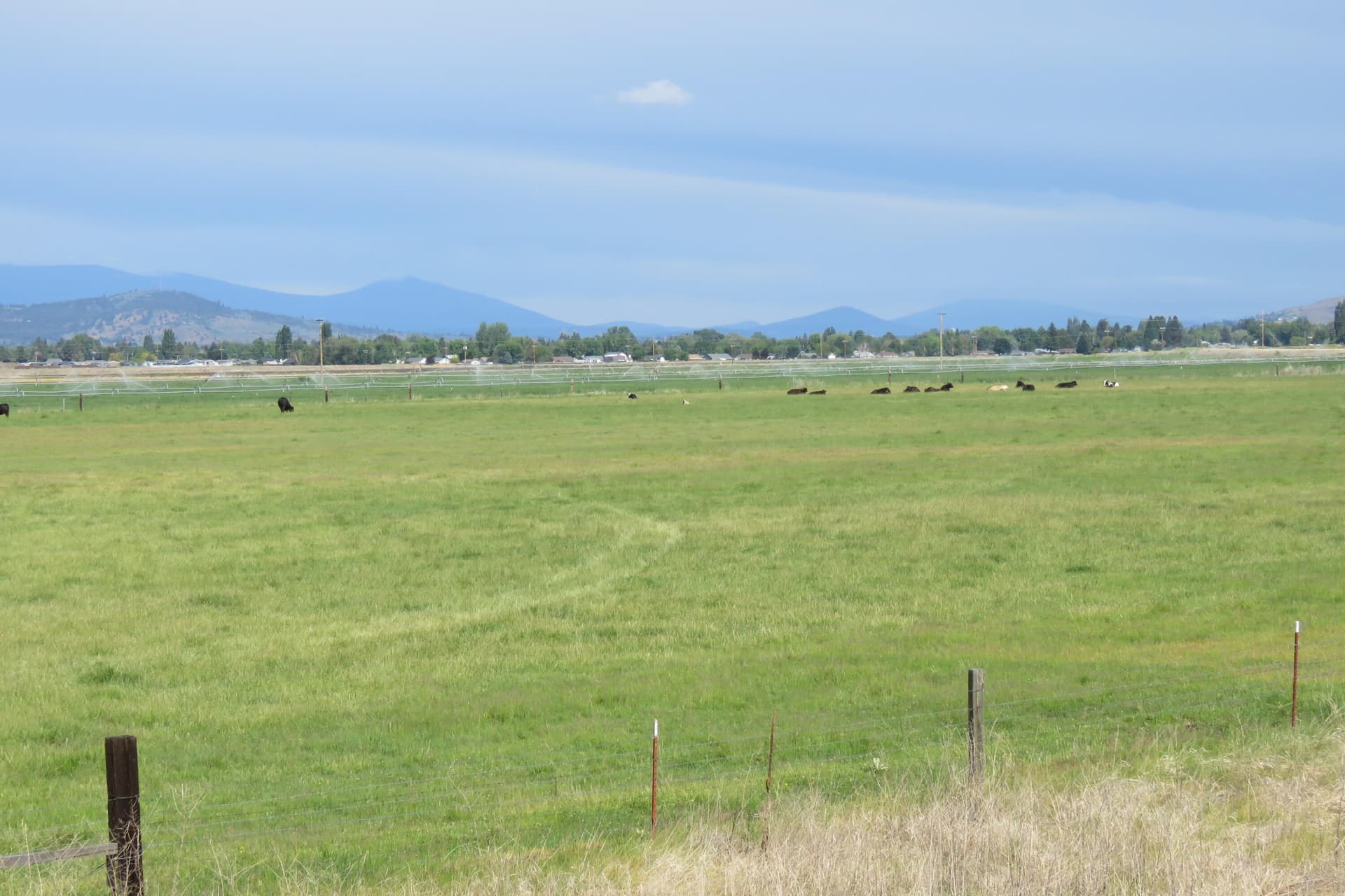 002. Photo 2 of 58, 5820 Highway 39, Klamath Falls, OR 97603