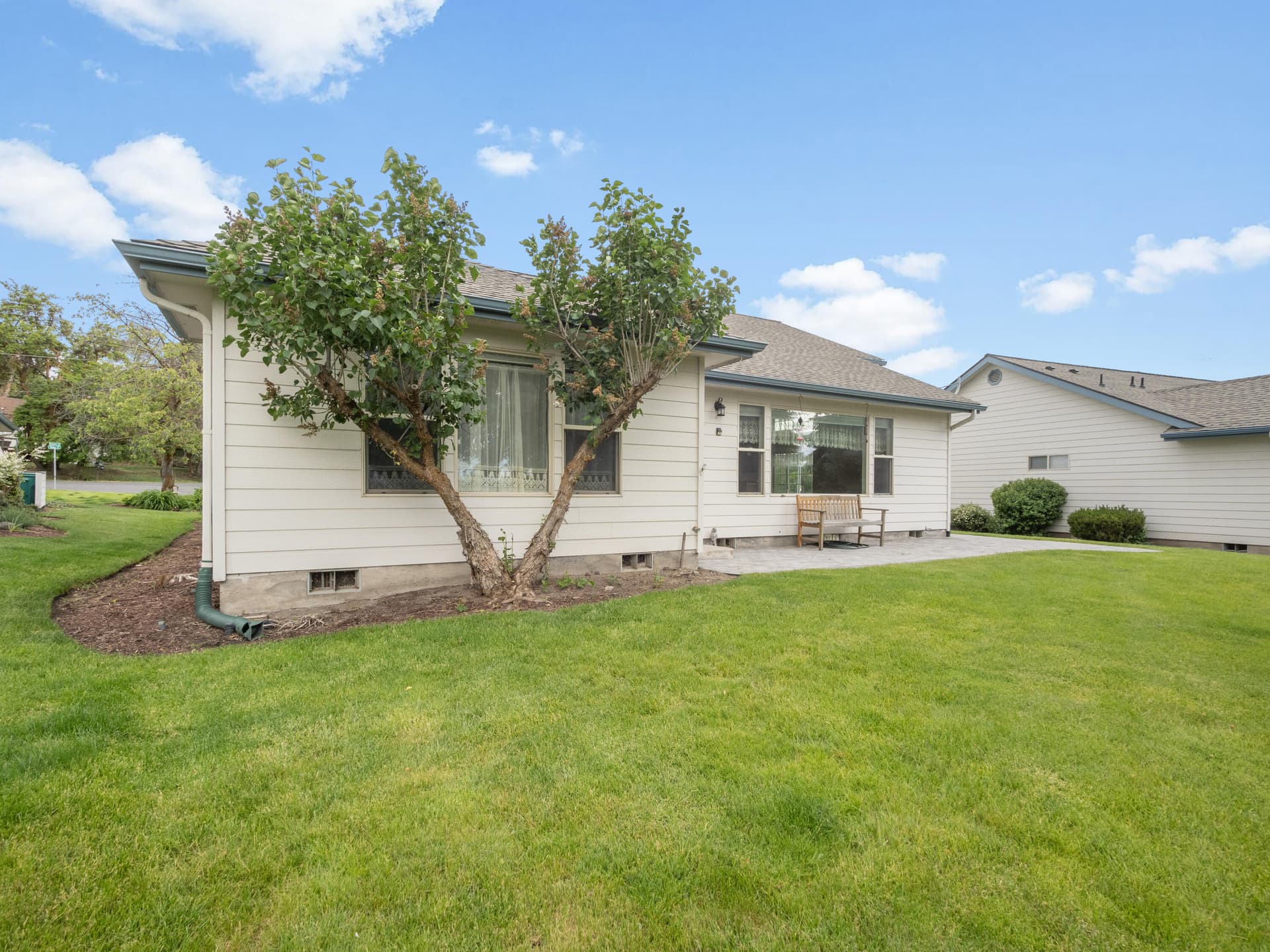 Bismark. Photo 4 of 25, 1005 Bismark Street, Klamath Falls, OR 97601