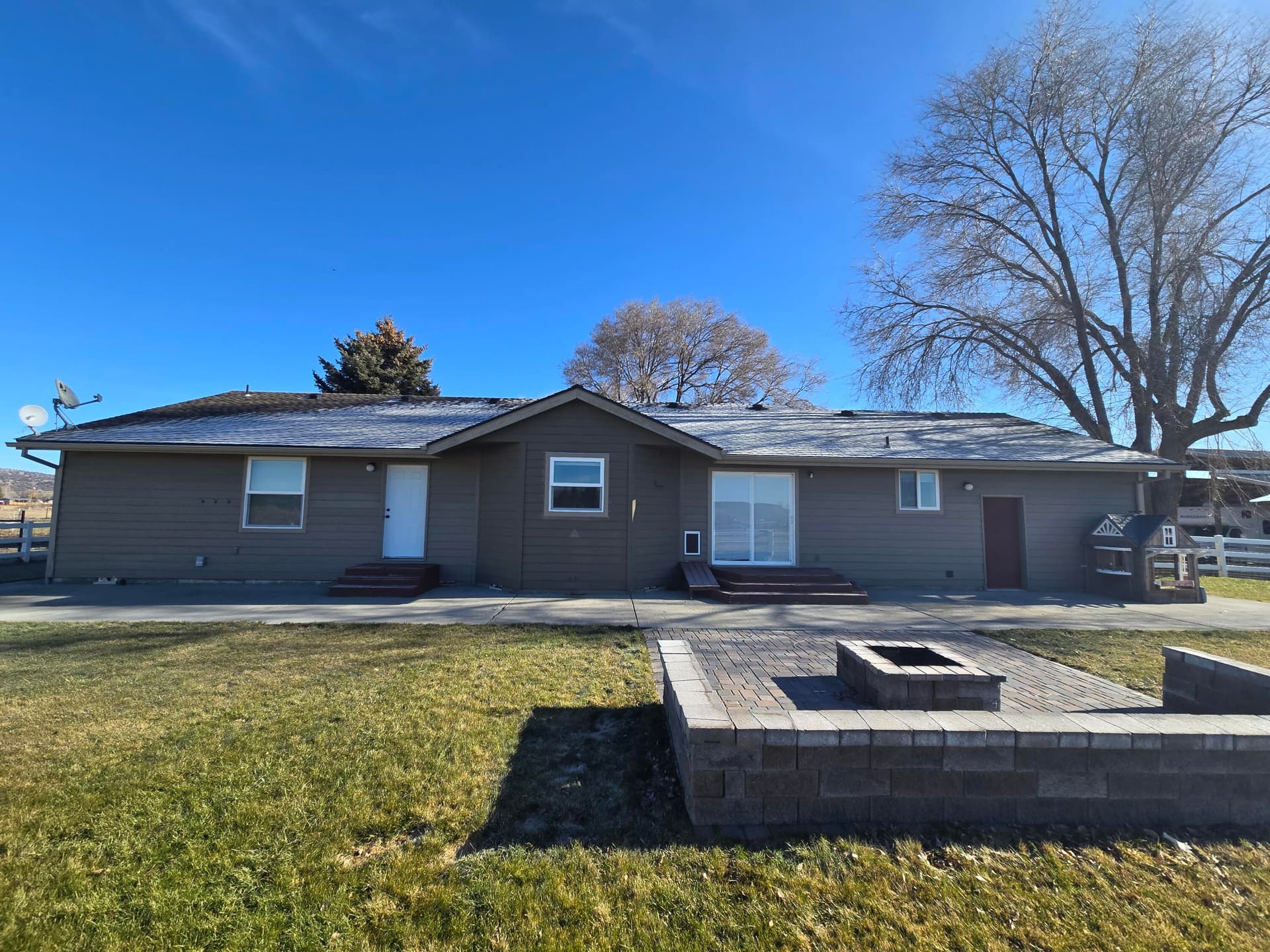 puckett exterior 4. Photo 4 of 44, 6631 NW Puckett Road, Prineville, OR 97754