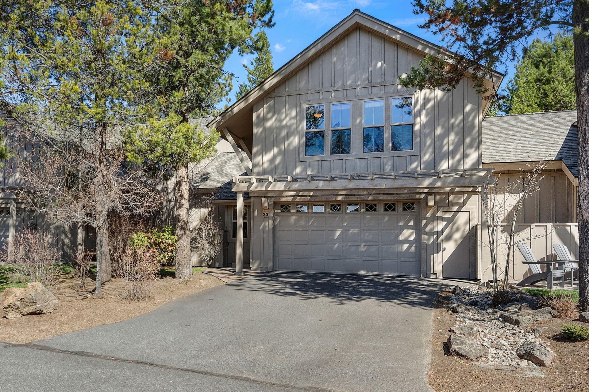 1 2025_04_16_57124_evergreen_loop_sunriv. Photo 1 of 37, 57124 Evergreen Loop Unit 33, Sunriver, OR 97707