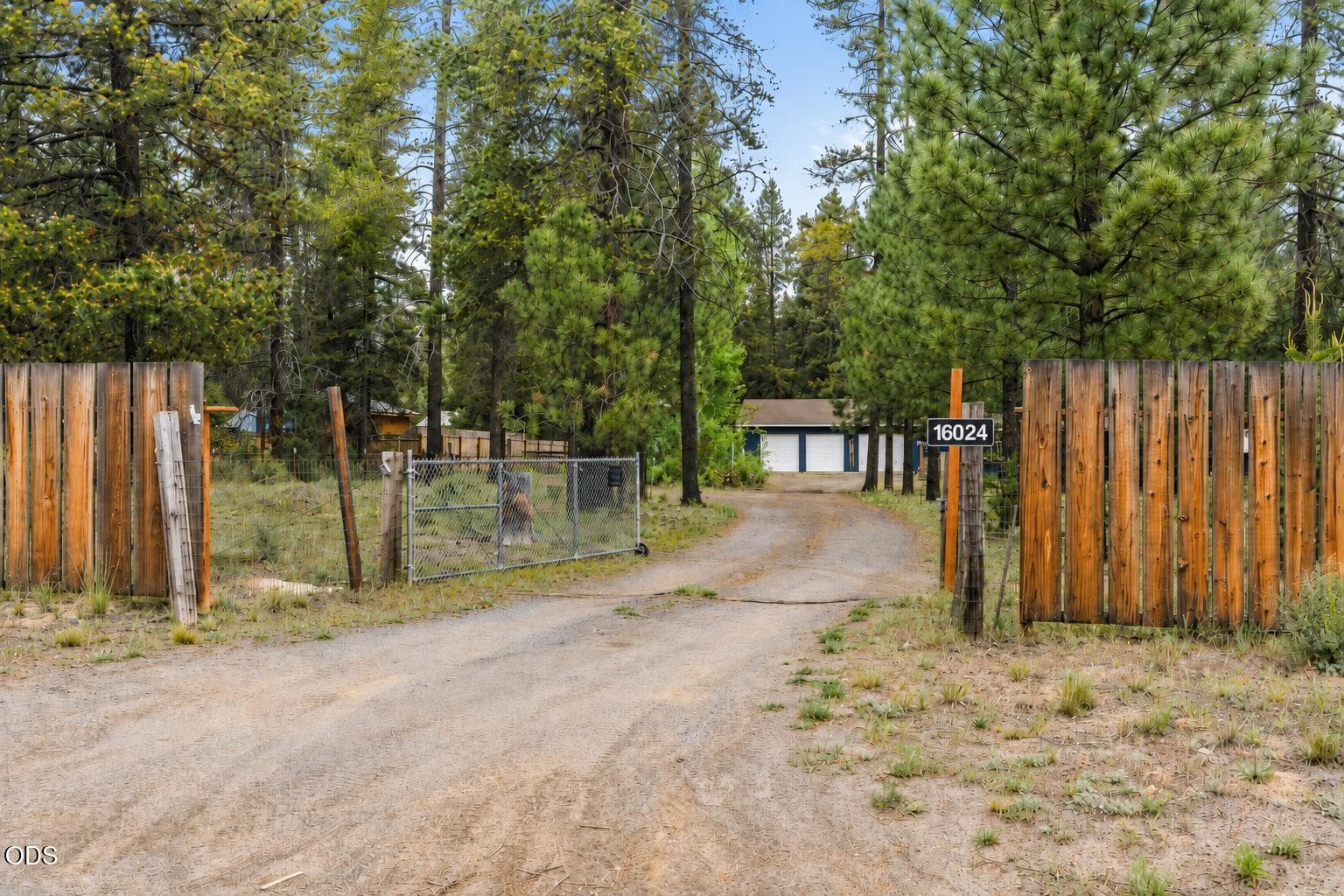 2 - 1.5. Photo 3 of 37, 16024 Leona Lane, La Pine, OR 97739