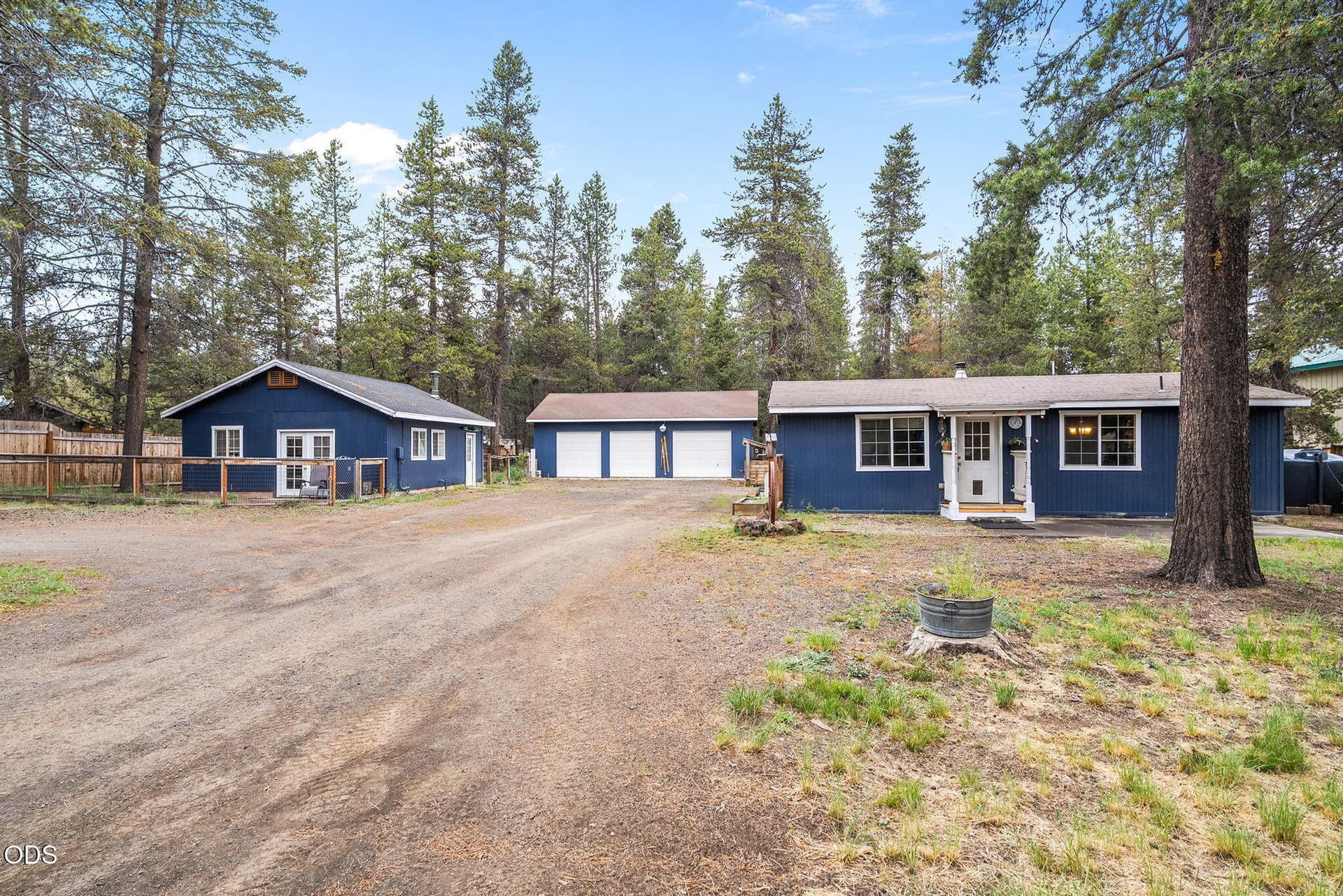 3 - 2-web-or-mls-_DSC8565. Photo 4 of 37, 16024 Leona Lane, La Pine, OR 97739