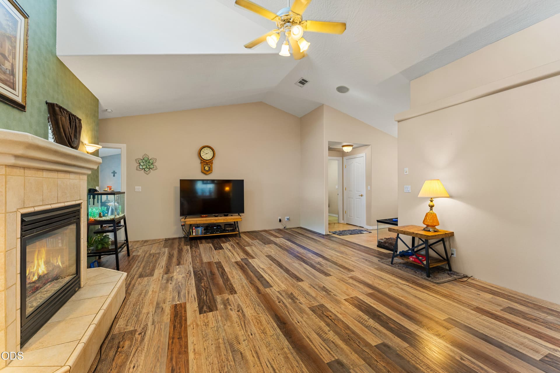 32-INT (17 of 17). Photo 5 of 25, 1662 Nunnwood Lane, Grants Pass, OR 97527