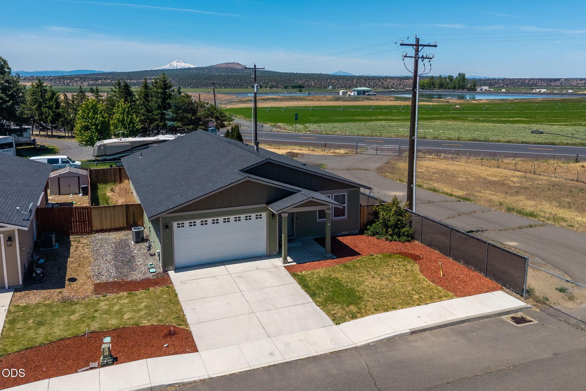 2026_06_02_647_liberty_dr_metolius-drone. Photo 1 of 41, 647 Liberty Drive, Metolius, OR 97741