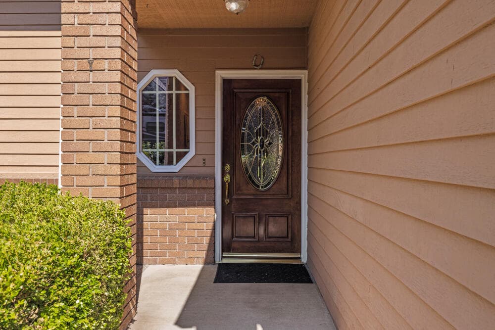 1250WildPlumDr-2. Photo 4 of 59, 1250 Wild Plum Drive, Klamath Falls, OR 97601