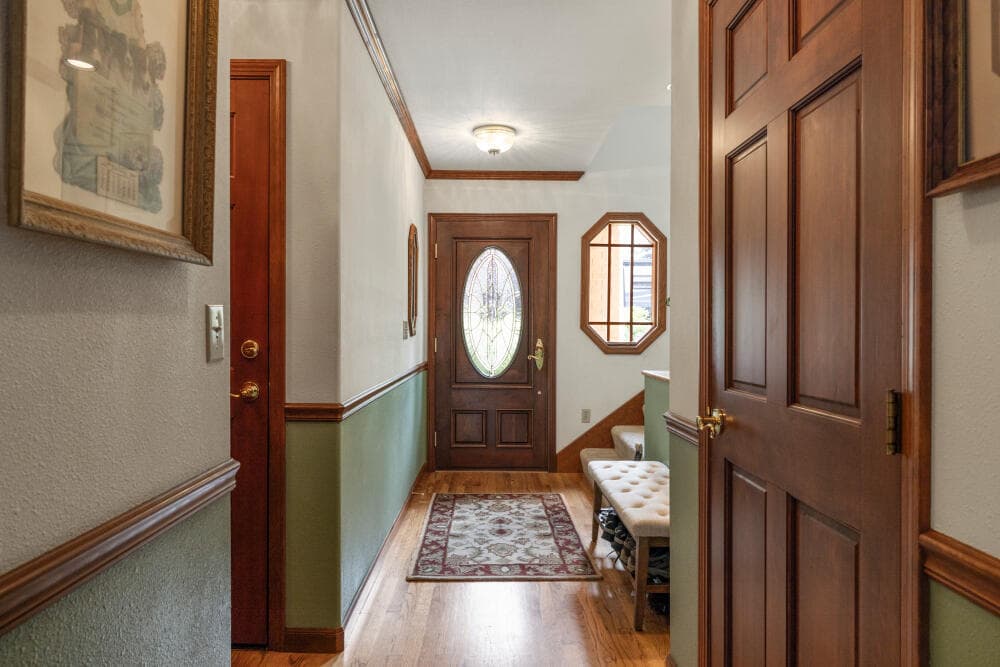 1250WildPlumDr-20. Photo 5 of 59, 1250 Wild Plum Drive, Klamath Falls, OR 97601