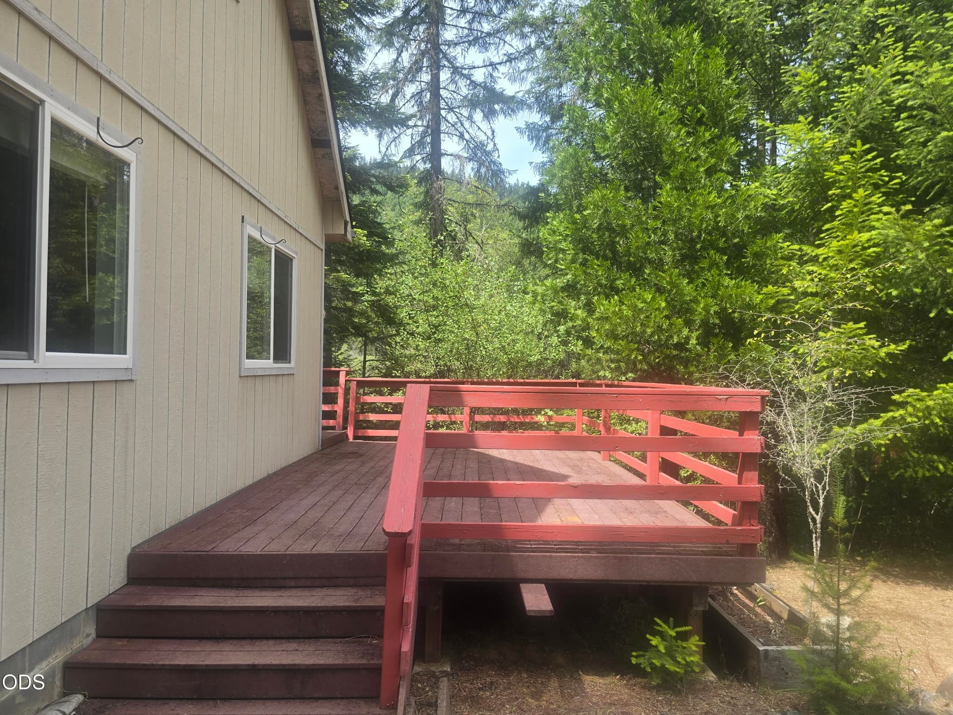 04. Photo 4 of 56, 261 Fay Lane, Wolf Creek, OR 97497