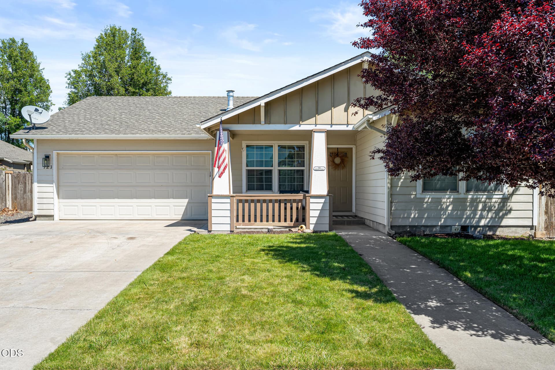 723 NE Stoneridge Loop_ Prineville_ OR 9. Photo 2 of 23, 723 NE Stoneridge Loop, Prineville, OR 97754