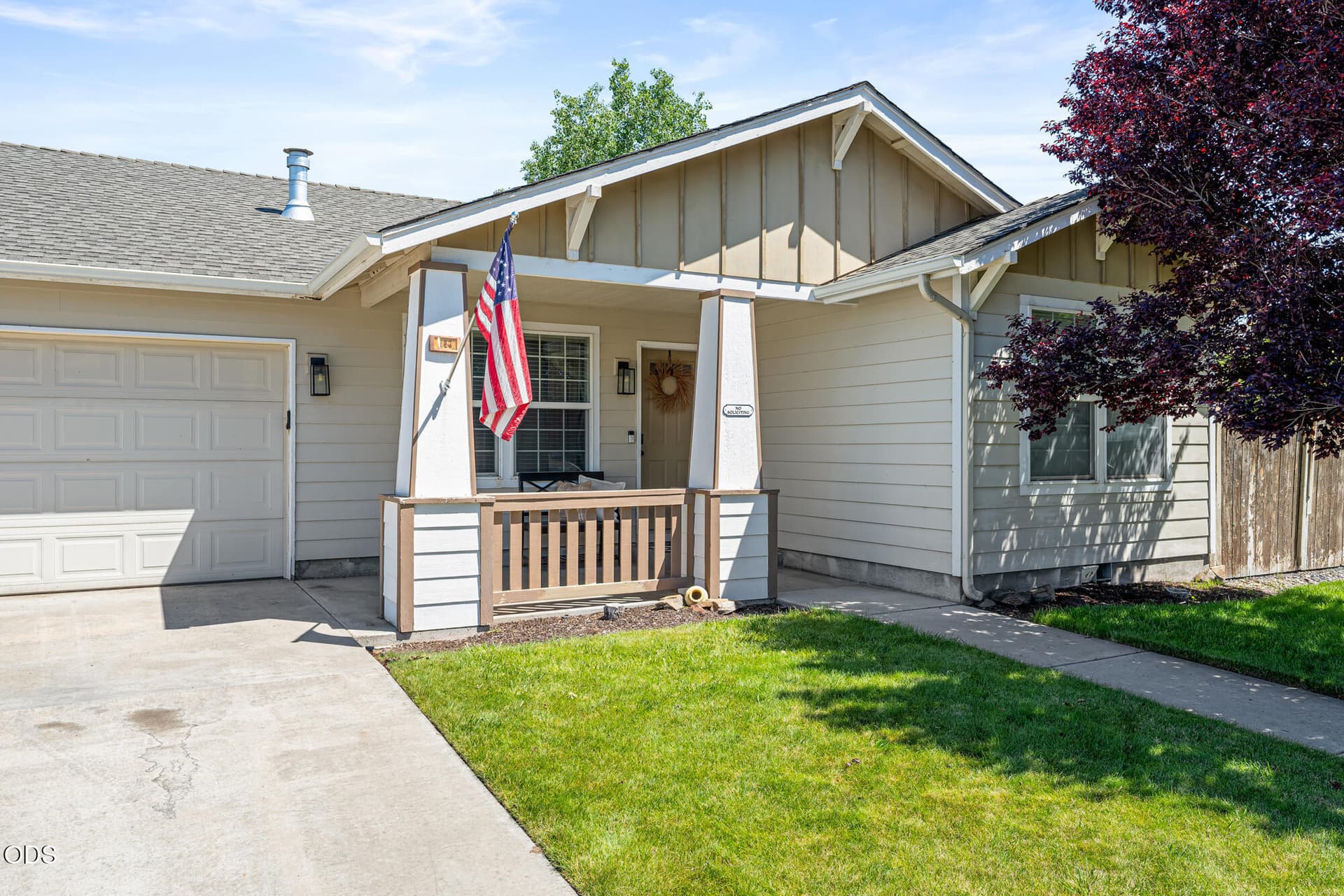 723 NE Stoneridge Loop_ Prineville_ OR 9. Photo 3 of 23, 723 NE Stoneridge Loop, Prineville, OR 97754