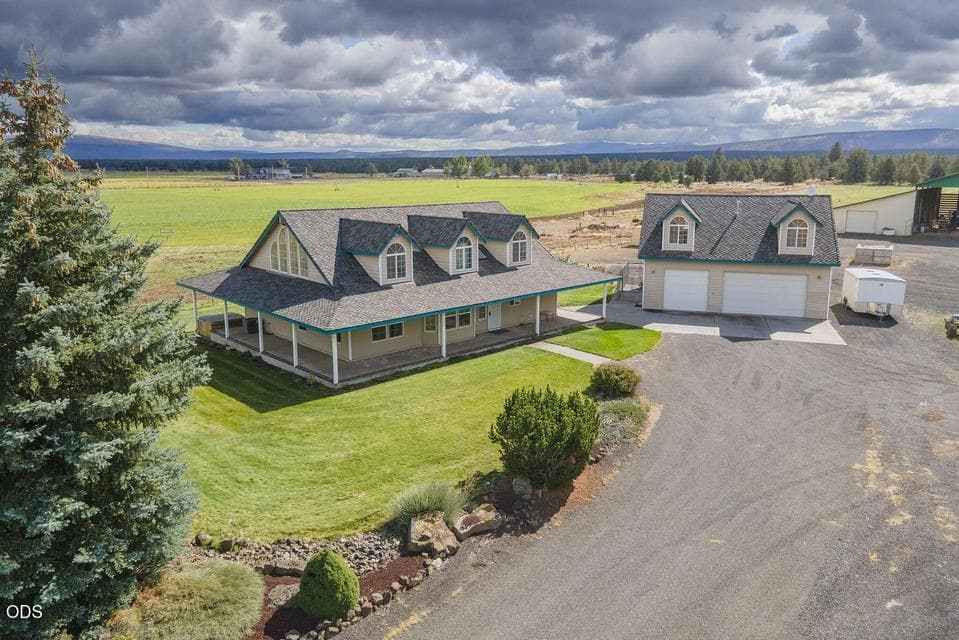 2. Photo 2 of 108, 24585 Dodds Road, Bend, OR 97701