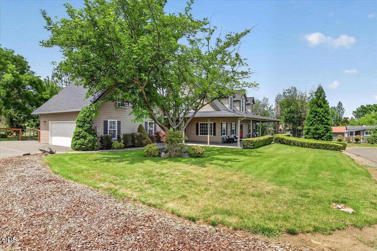 15-13. Photo 4 of 56, 1760 Minear Road, Medford, OR 97501