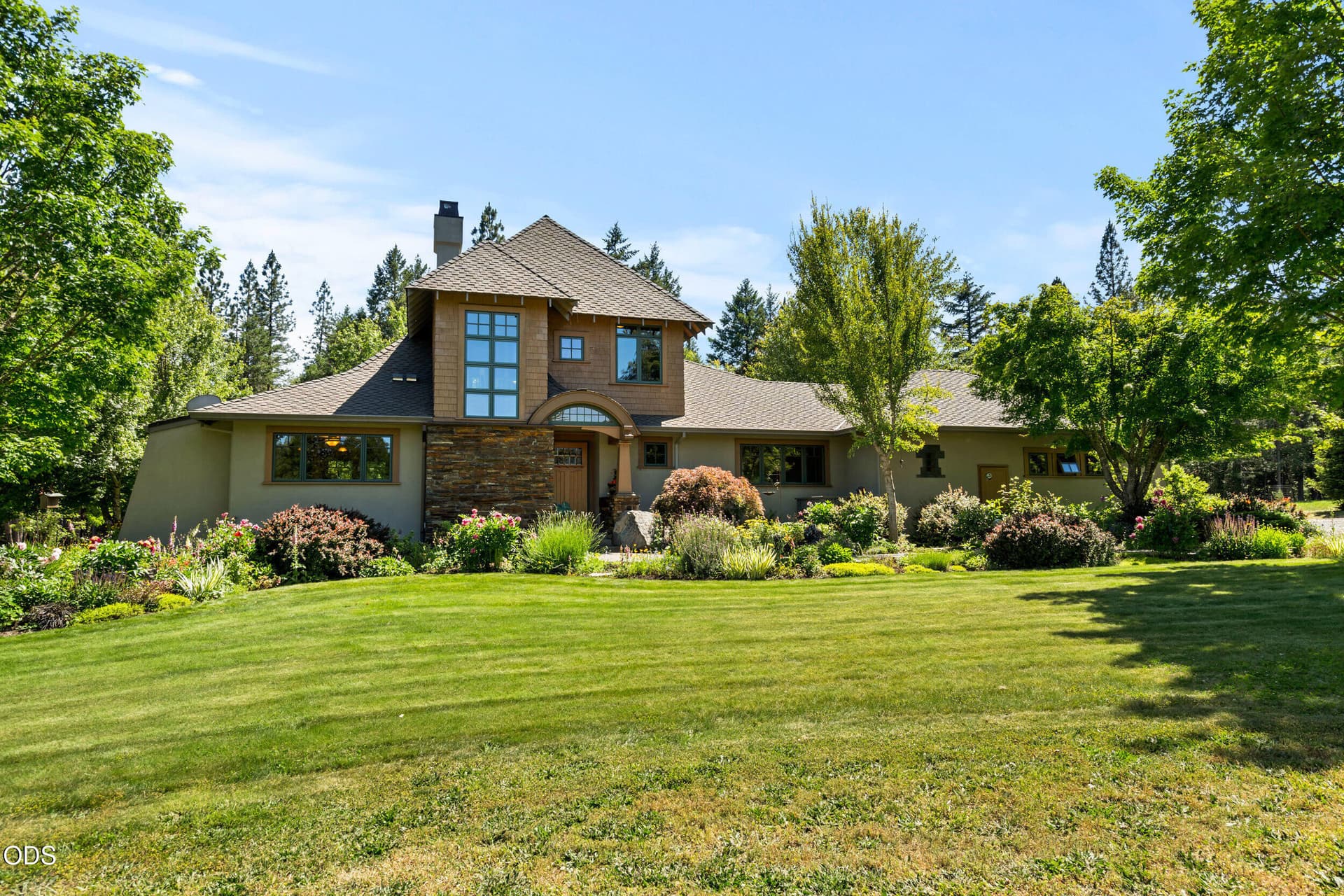 693 Horizon Hills. Photo 2 of 64, 693 Horizon Hills Road, Williams, OR 97544