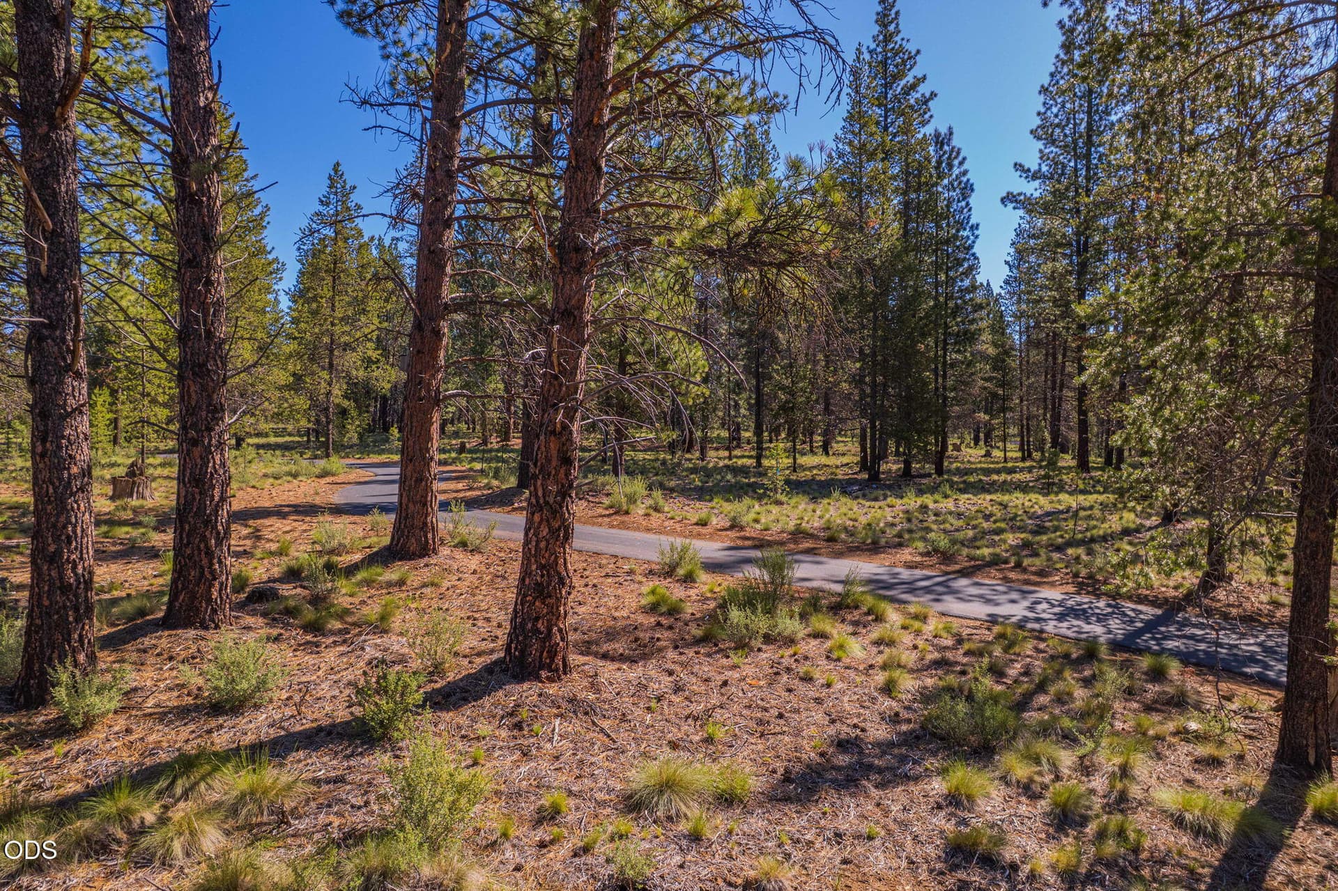 Lot 337. Photo 3 of 18, 56319 Mirror Rock Loop Unit 337, Bend, OR 97707