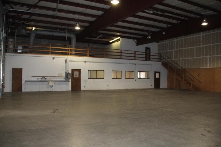 Additional Photo. Photo 3 of 5, 920 Chevy Way Unit 920, Medford, OR 97504
