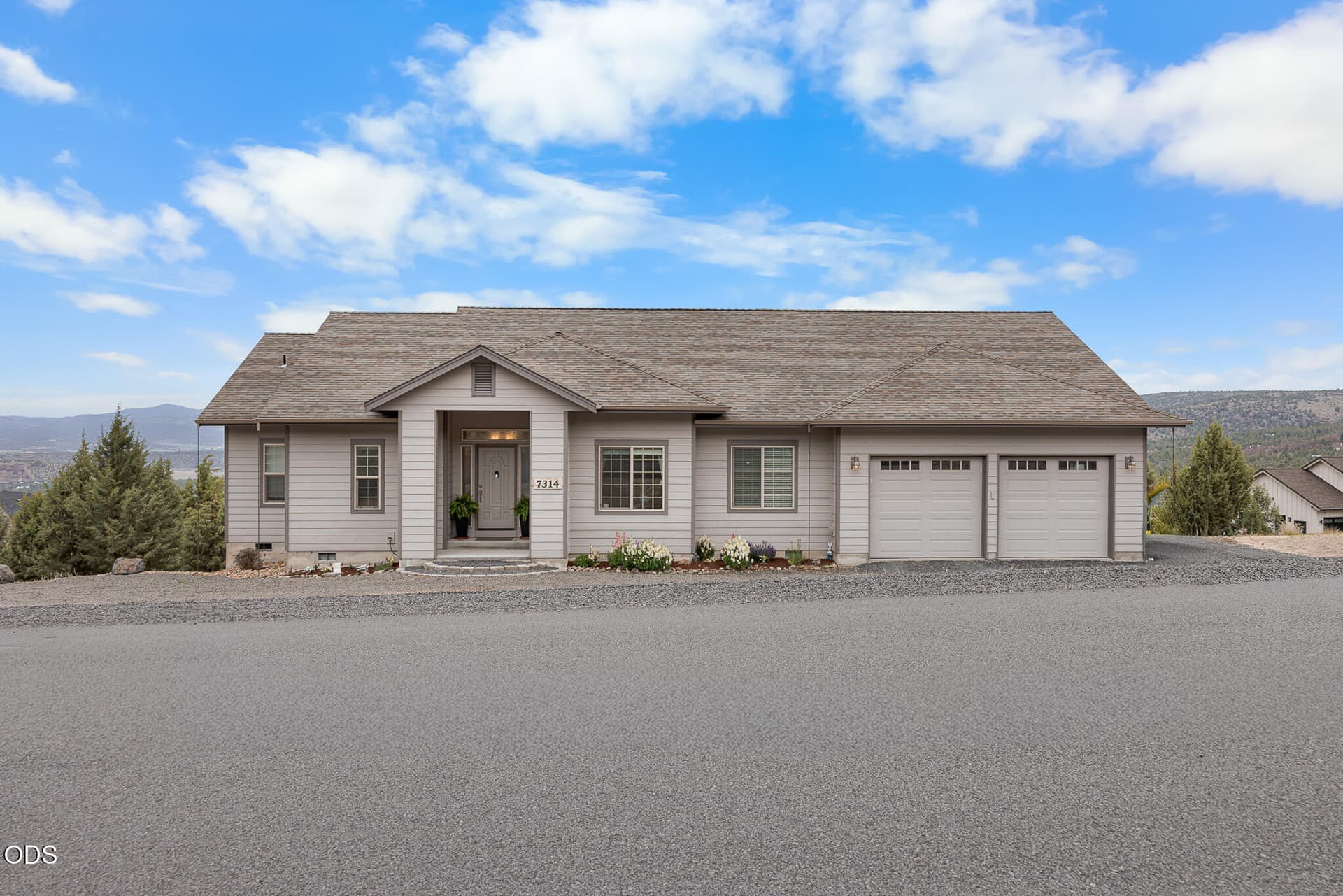 01. Photo 2 of 32, 7314 SE Night Hawk Court, Prineville, OR 97754