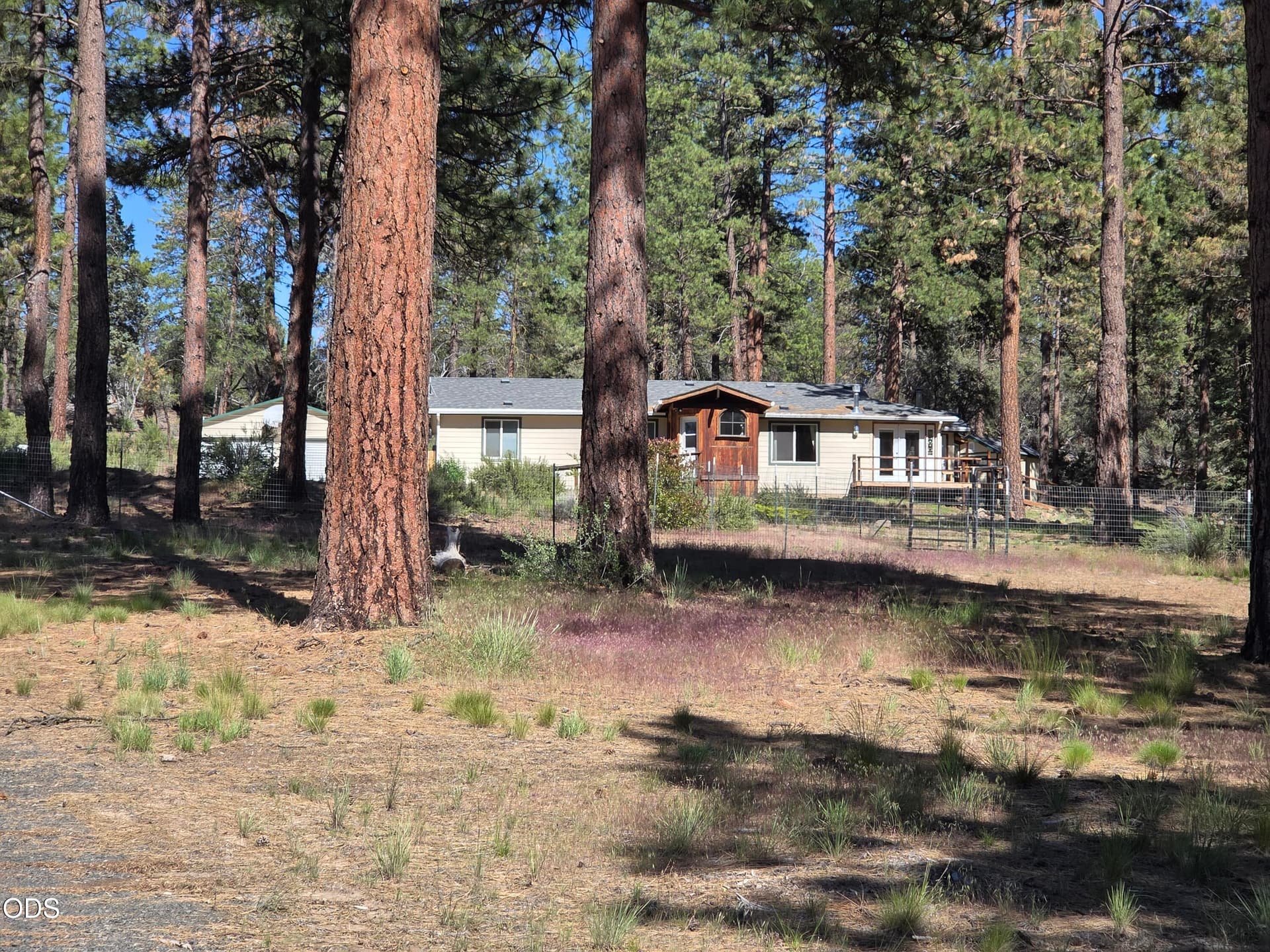 1. Photo 1 of 48, 31710 Spaniel Lane, Bonanza, OR 97623