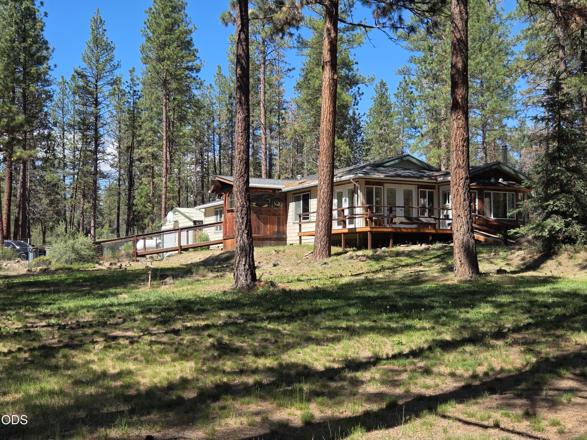 2. Photo 2 of 48, 31710 Spaniel Lane, Bonanza, OR 97623