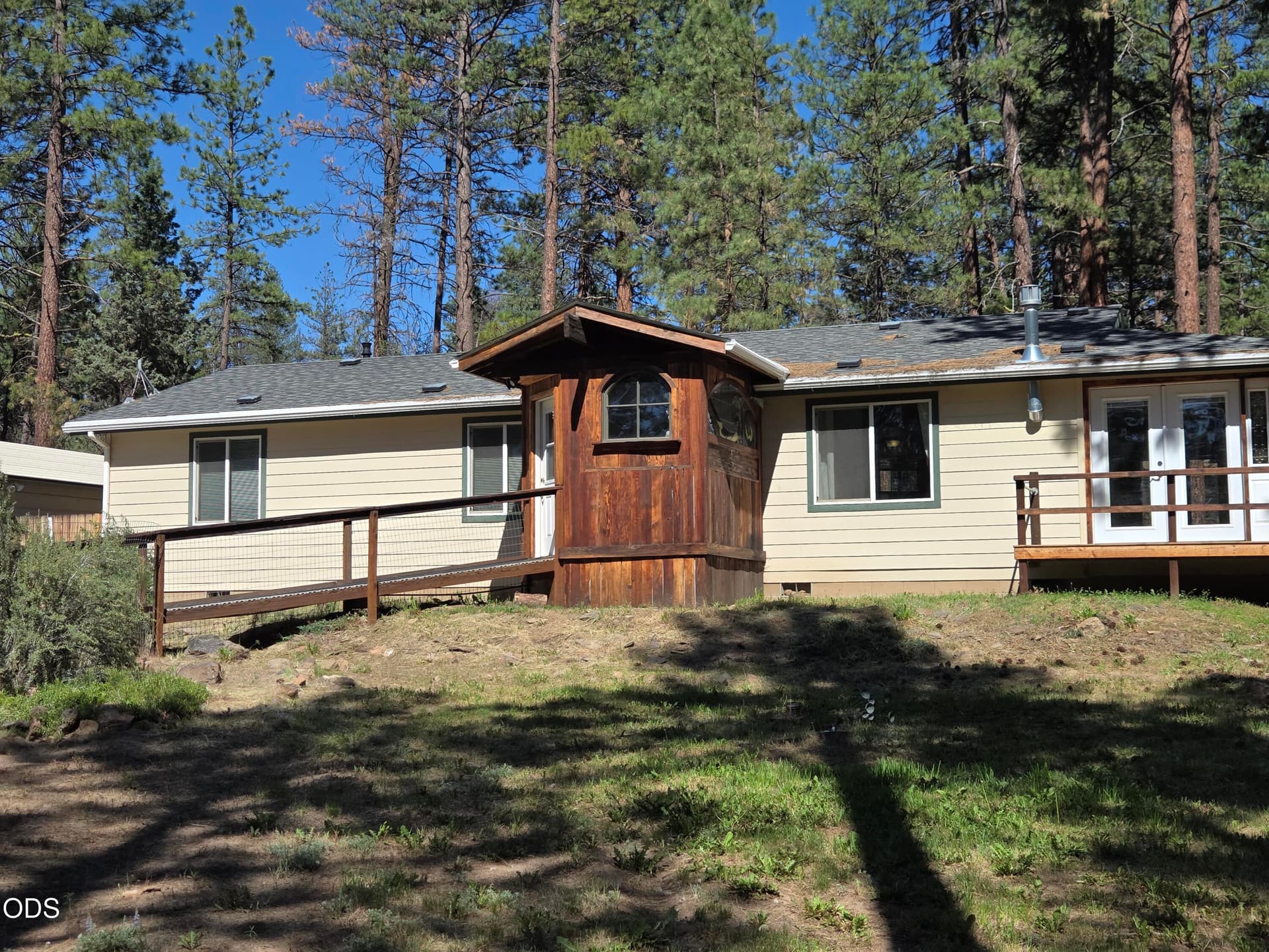 3. Photo 3 of 48, 31710 Spaniel Lane, Bonanza, OR 97623