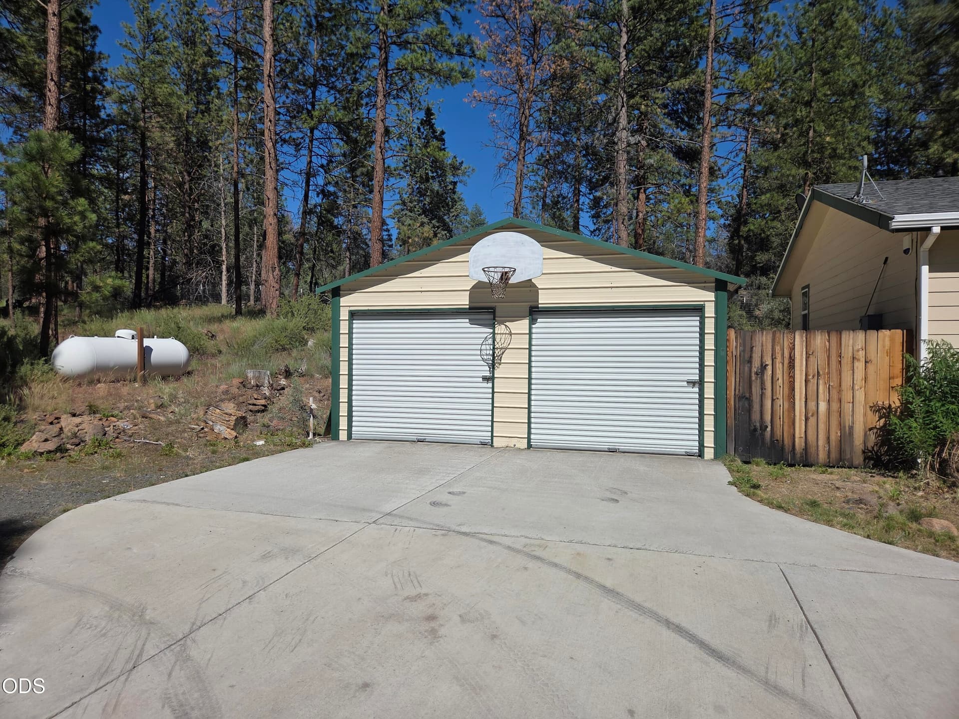 5. Photo 5 of 48, 31710 Spaniel Lane, Bonanza, OR 97623