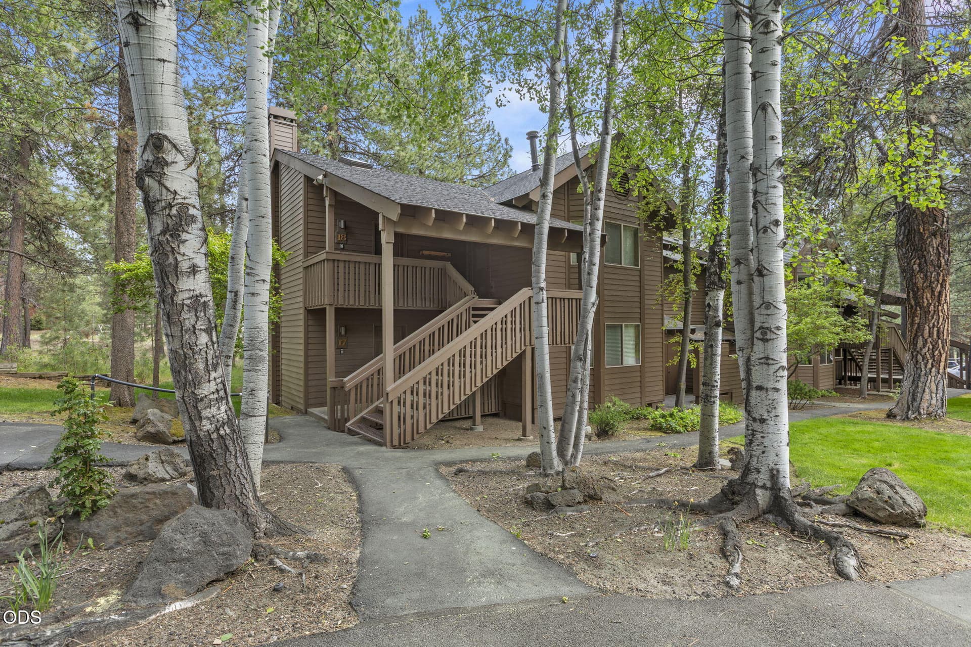 1-web-or-mls-8X3A0808. Photo 4 of 25, 57342 Beaver Ridge Loop Unit 18A, Sunriver, OR 97707