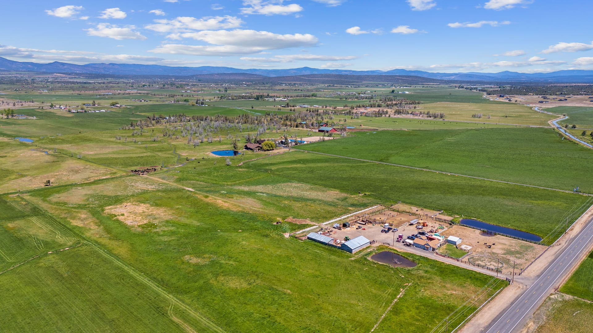 72-web-or-mls-13501 SW Riggs Rd, Powell. Photo 2 of 93, 13501 SW Riggs Road, Powell Butte, OR 97753