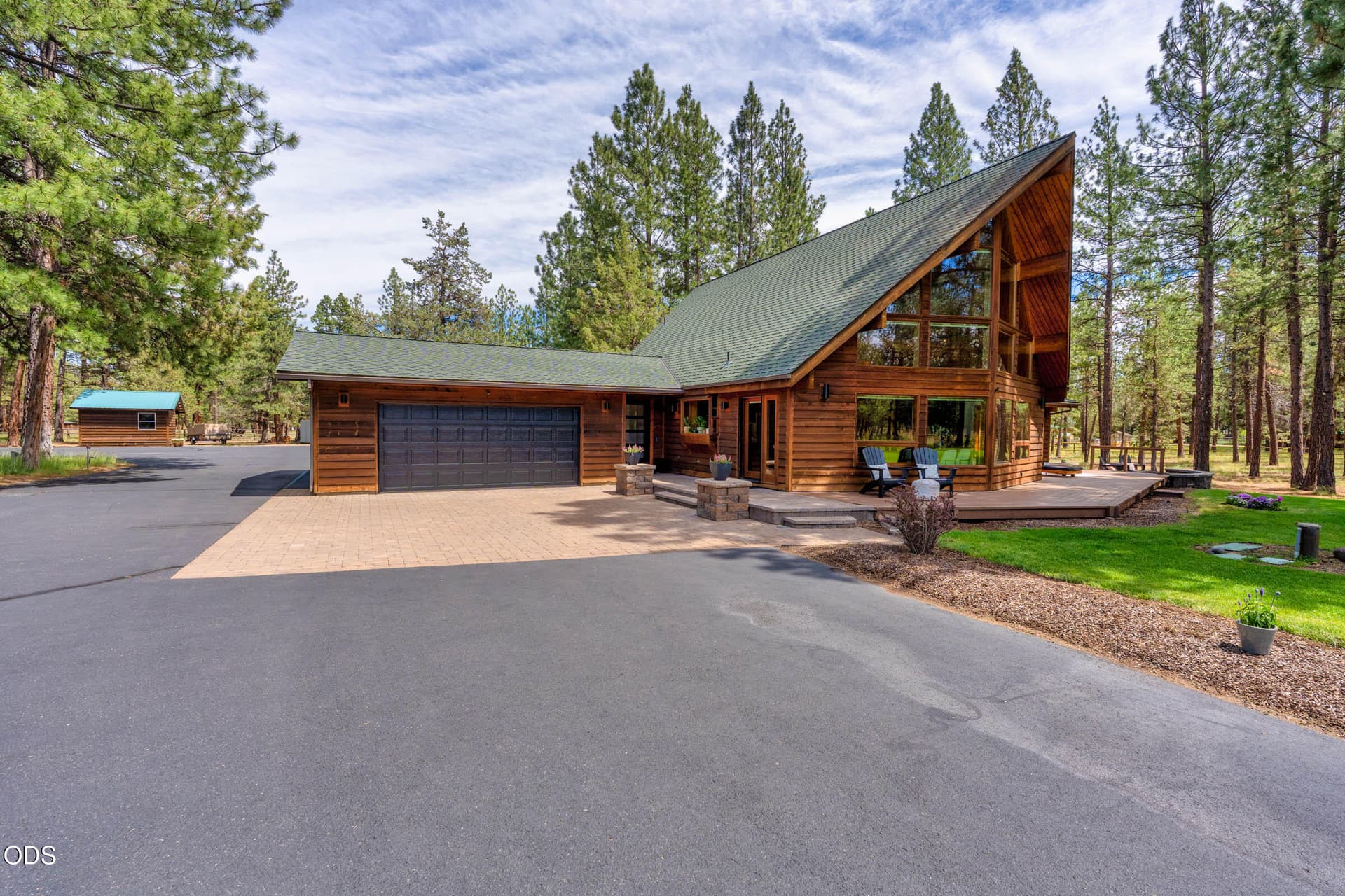 69420 Crooked Horseshoe. Photo 4 of 72, 69420 Crooked Horseshoe Road, Sisters, OR 97759