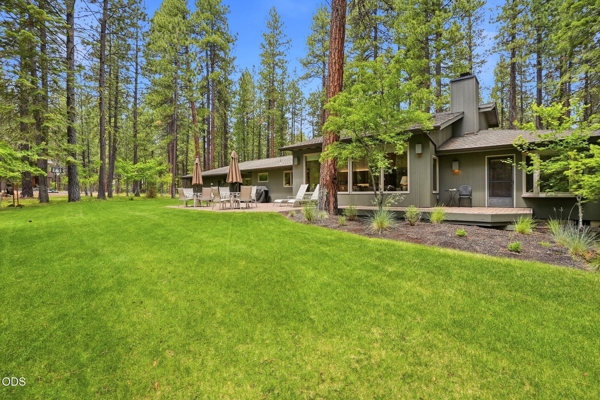 47-web-or-mls-Riley_Visuals_047. Photo 5 of 57, 70305 Arvensis Unit GM 348, Black Butte Ranch, OR 97759
