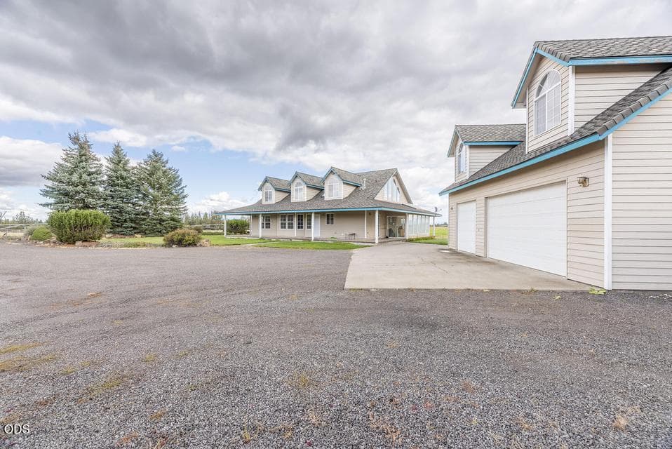 6. Photo 5 of 106, 24585 Dodds Road, Bend, OR 97701
