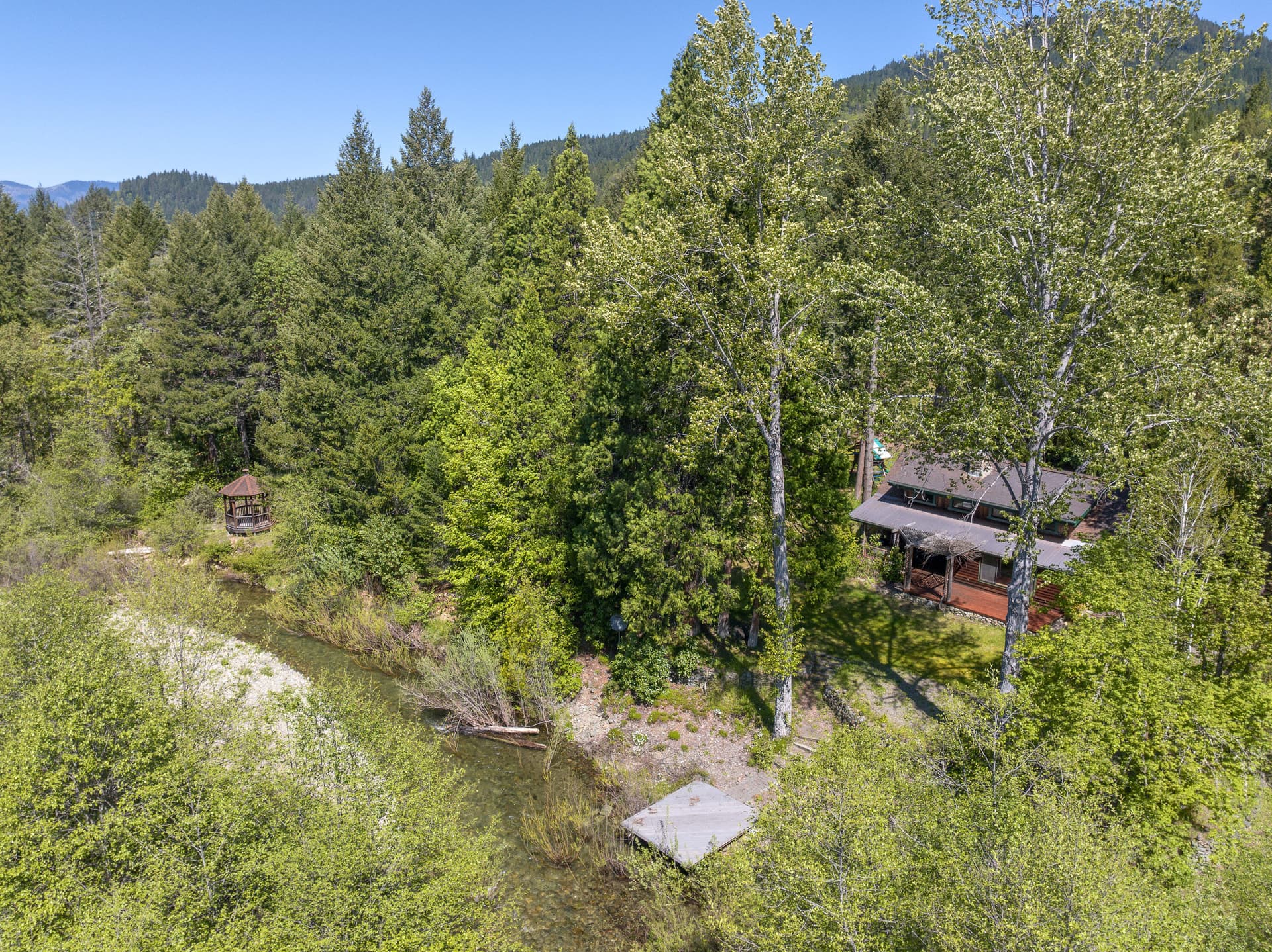 8501DeerCreekRd-067. Photo 1 of 74, 8501 Deer Creek Road, Selma, OR 97538