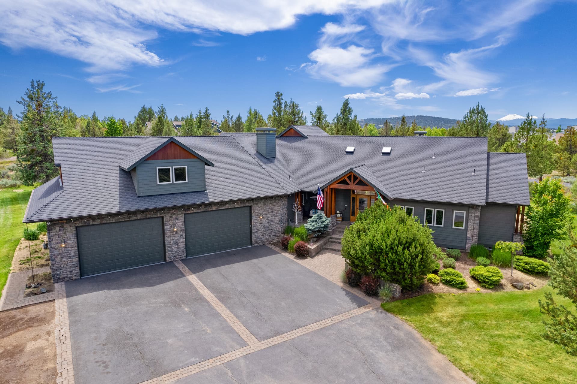 DJI_0709. Photo 3 of 94, 20960 Royal Oak Circle, Bend, OR 97701