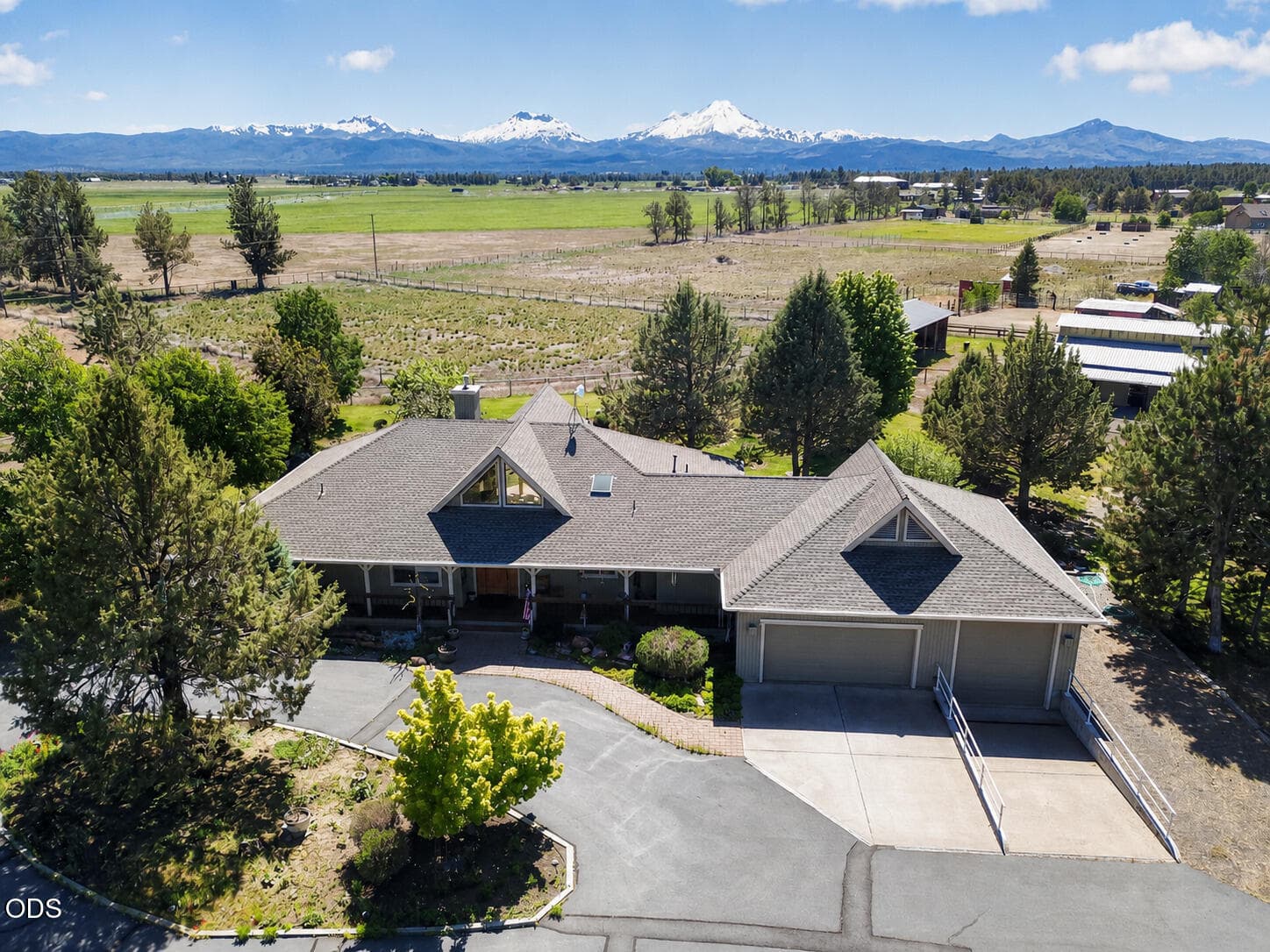 Front Elevation Drone. Photo 4 of 29, 18203 Fadjur Lane, Sisters, OR 97759