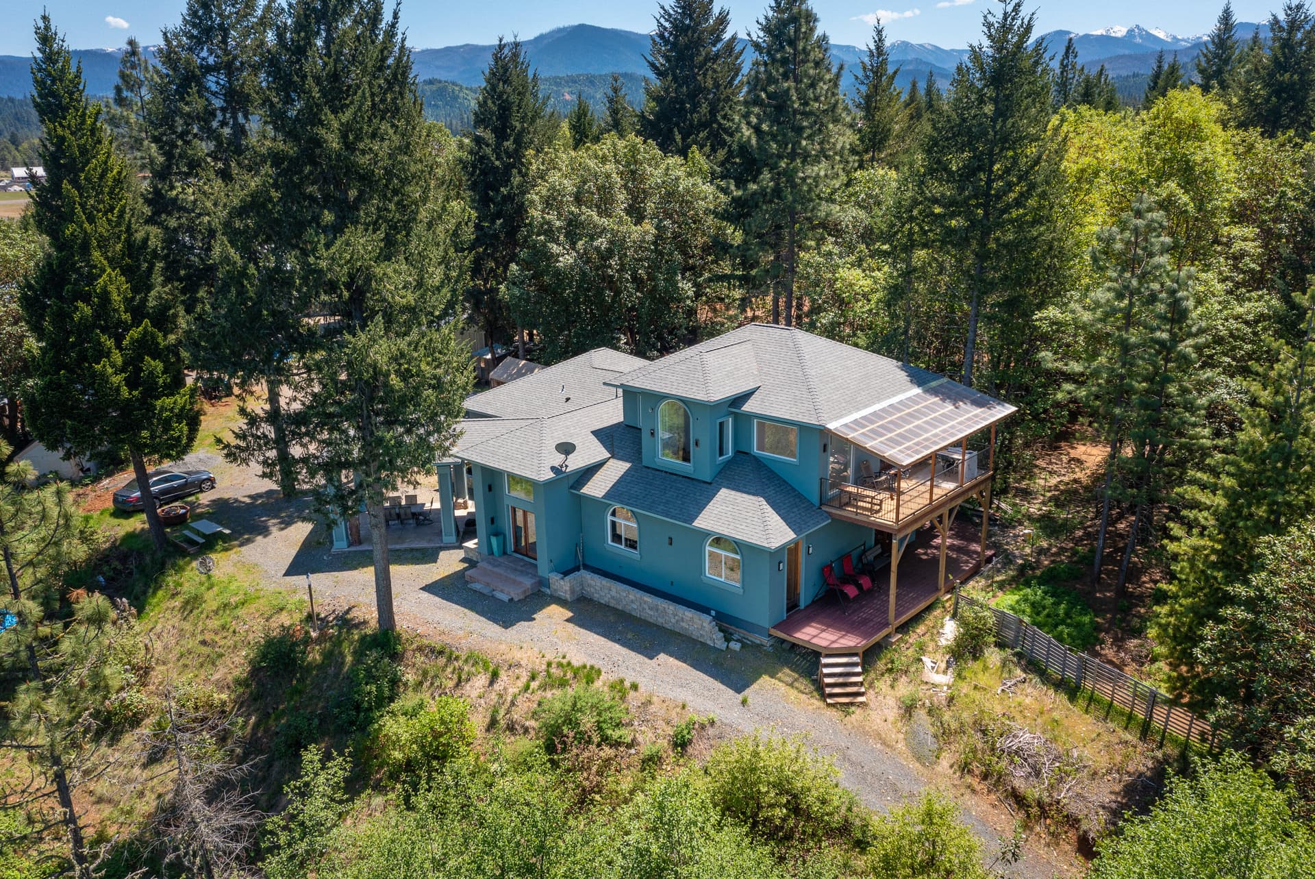 Stunning Home with Views. Photo 1 of 48, 118 Airport Drive, Cave Junction, OR 97523