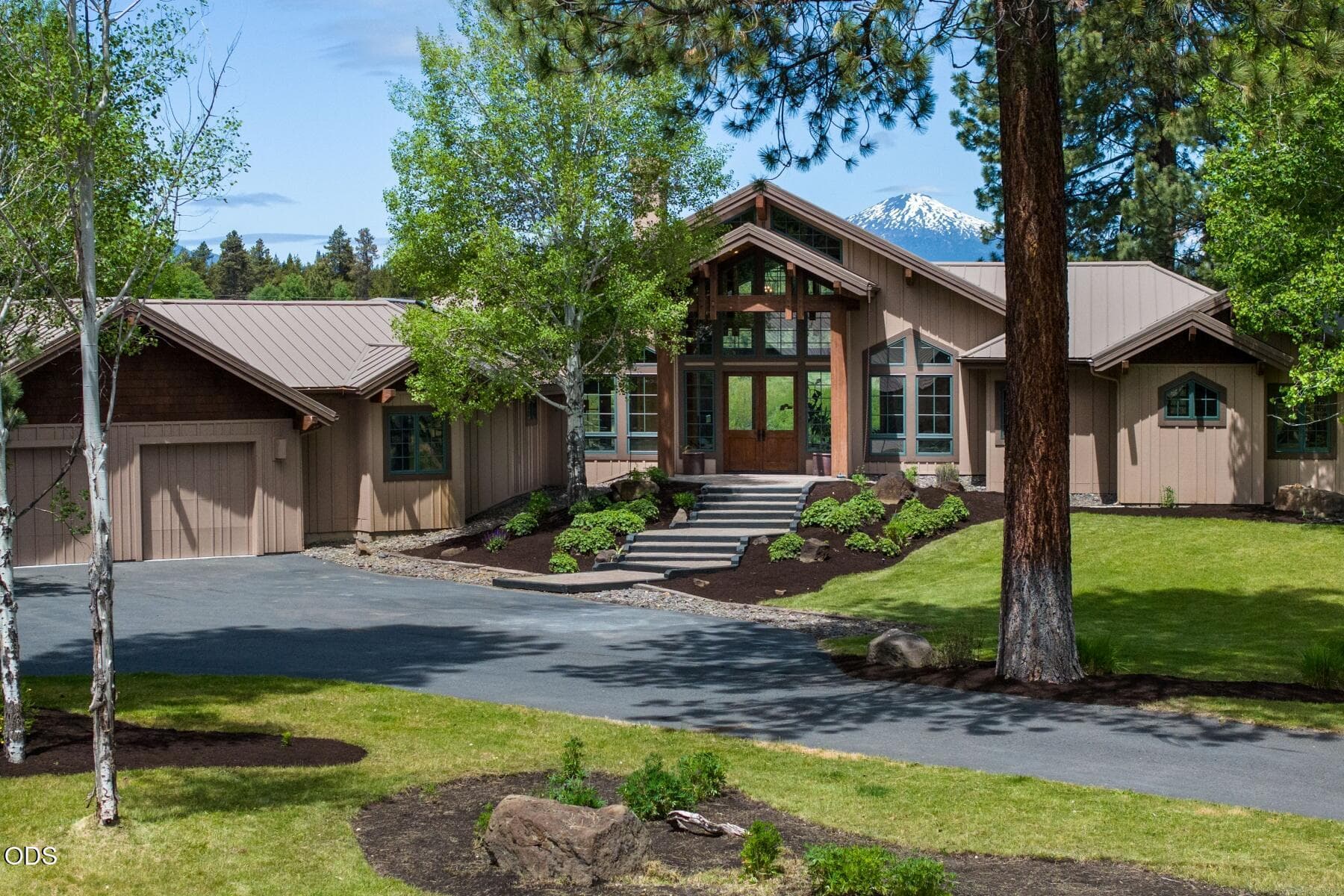 batch_5 - 05 55383 Huntington Rd_018. Photo 5 of 47, 55383 Huntington Road, Bend, OR 97707