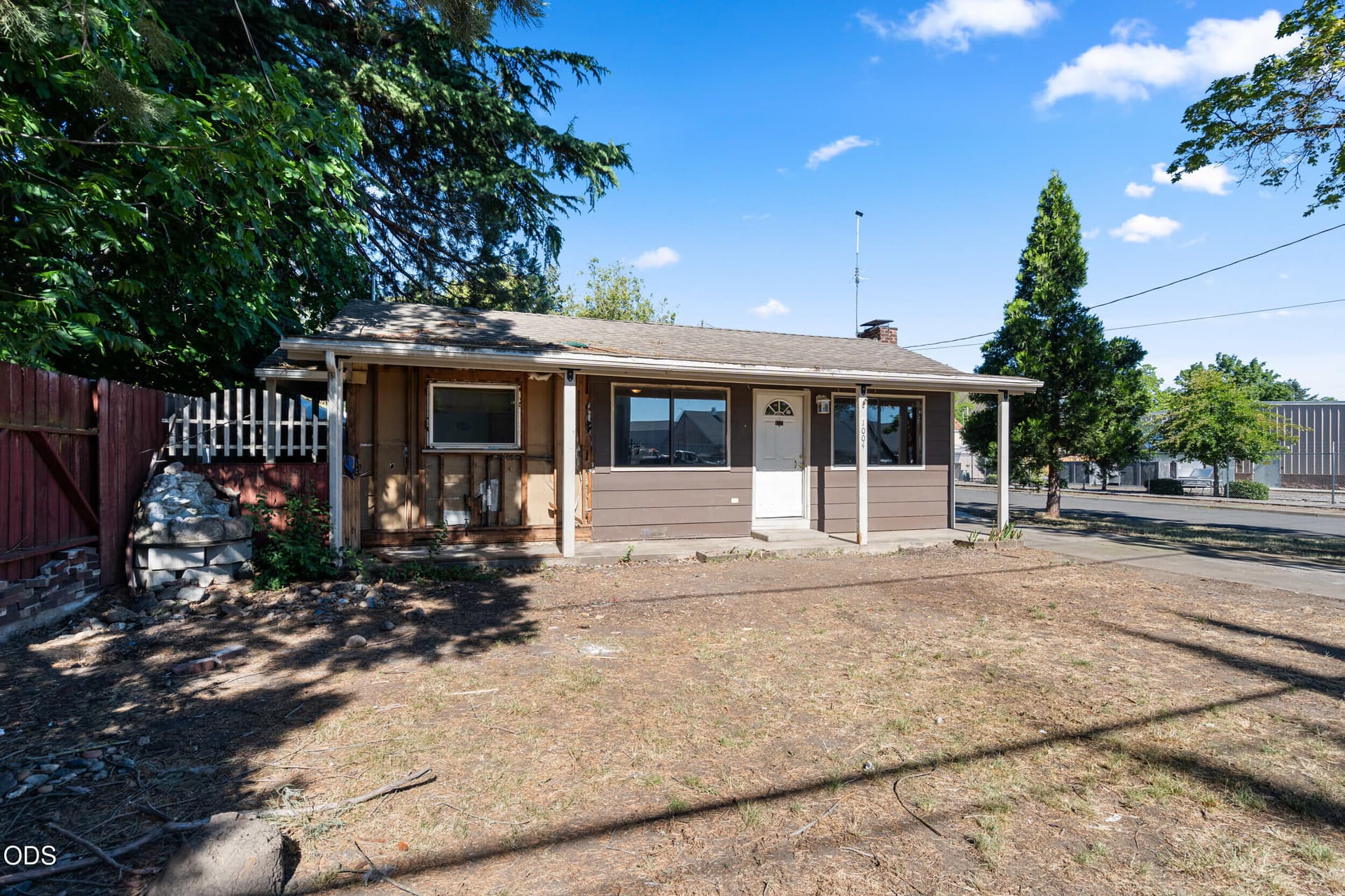 1_1004 s grape st-01. Photo 1 of 20, 1004 S Grape Street, Medford, OR 97501