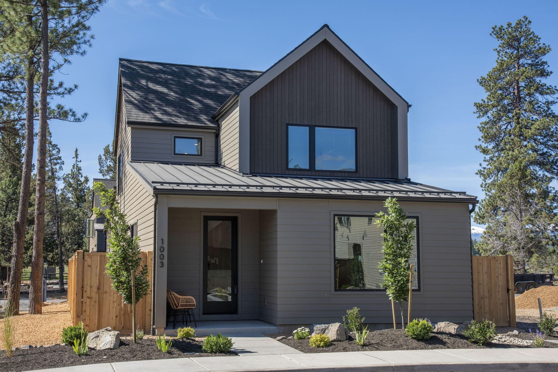 Picture is model only. Photo 2 of 31, 1043 W Linda Avenue Unit Lot 39, Sisters, OR 97759